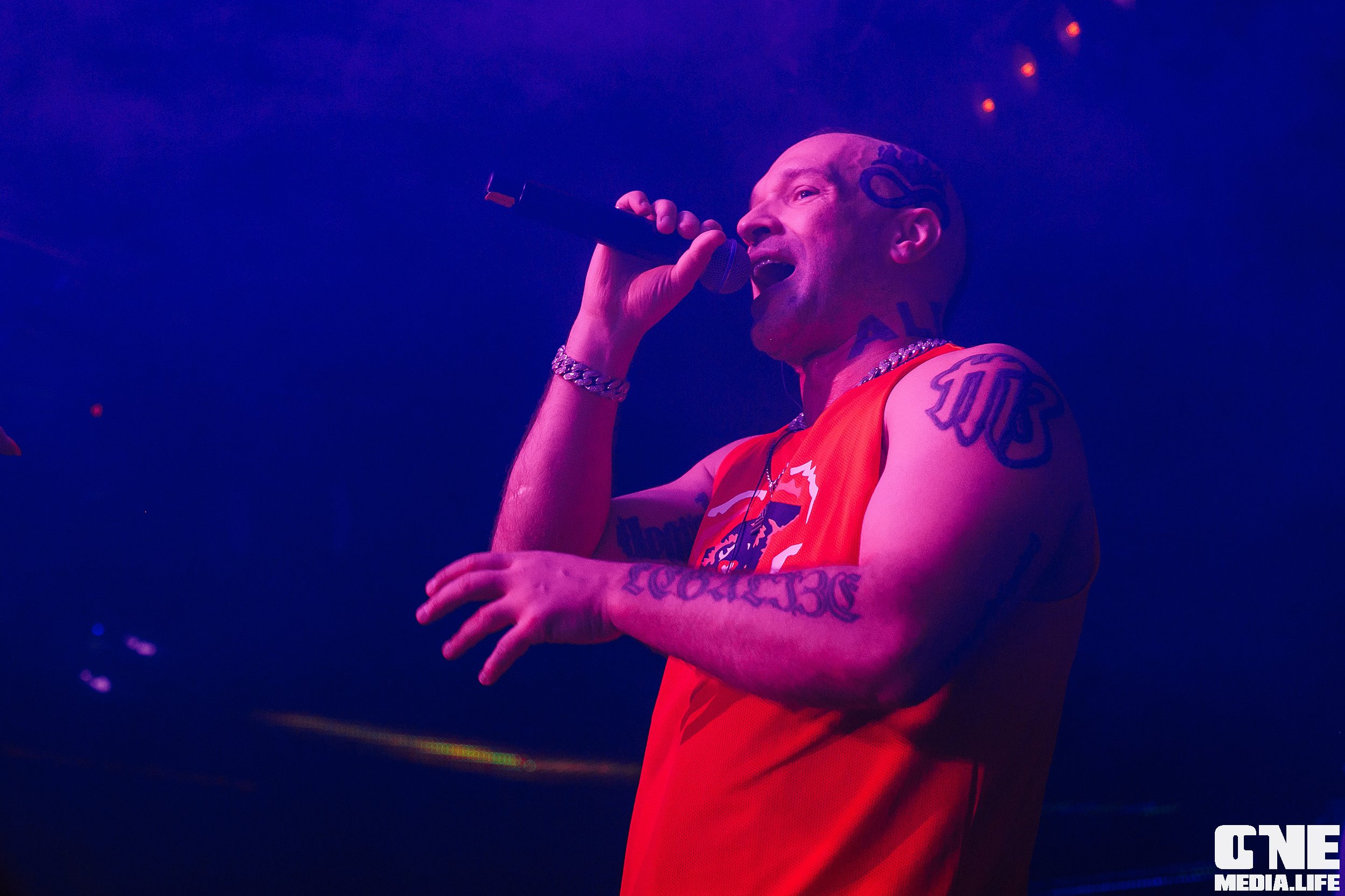 Фотоотчет с концерта Лигалайза в ночном клубе Планета. One Media Life: фоторепортажи, фотоотчеты с мероприятий и заведений