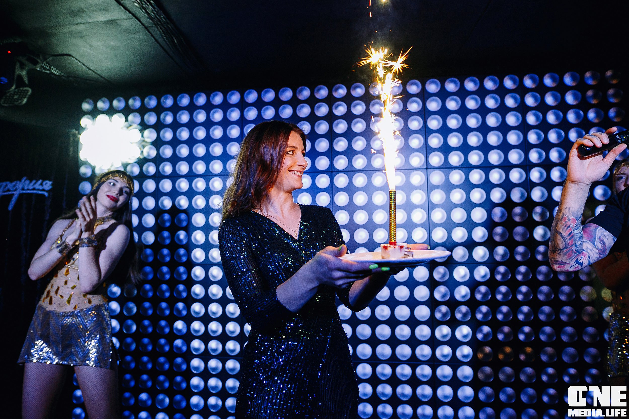 Фоторепортаж из караоке клуба Эйфория. One Media Life: фоторепортажи, фотоотчеты с мероприятий и заведений