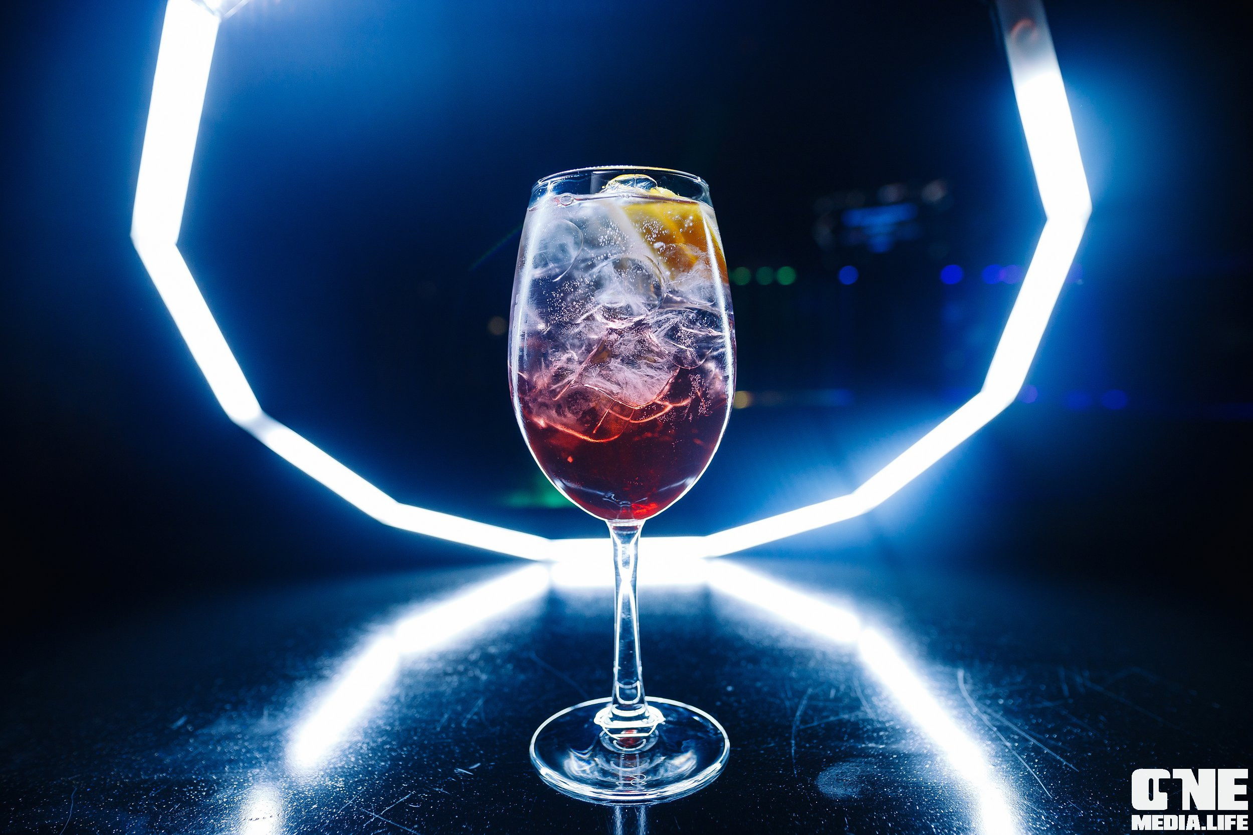 Фоторепортаж из караоке клуба Эйфория. One Media Life: фоторепортажи, фотоотчеты с мероприятий и заведений