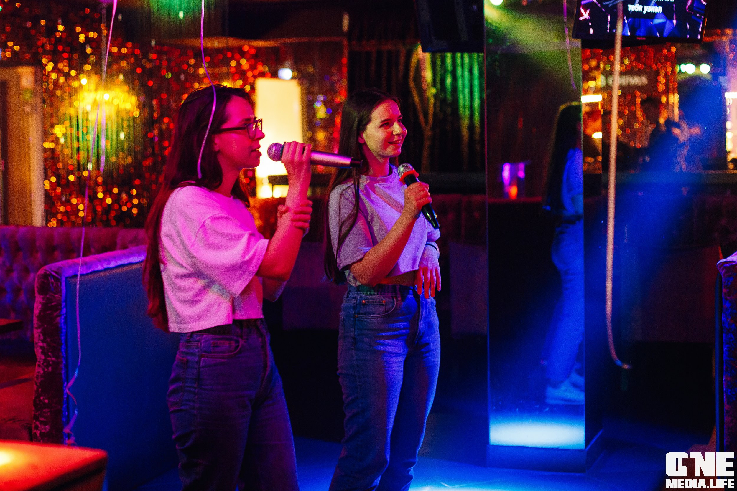 Фотоотчет из караоке-клуба «Эйфория». One Media Life: фоторепортажи, фотоотчеты с мероприятий и заведений