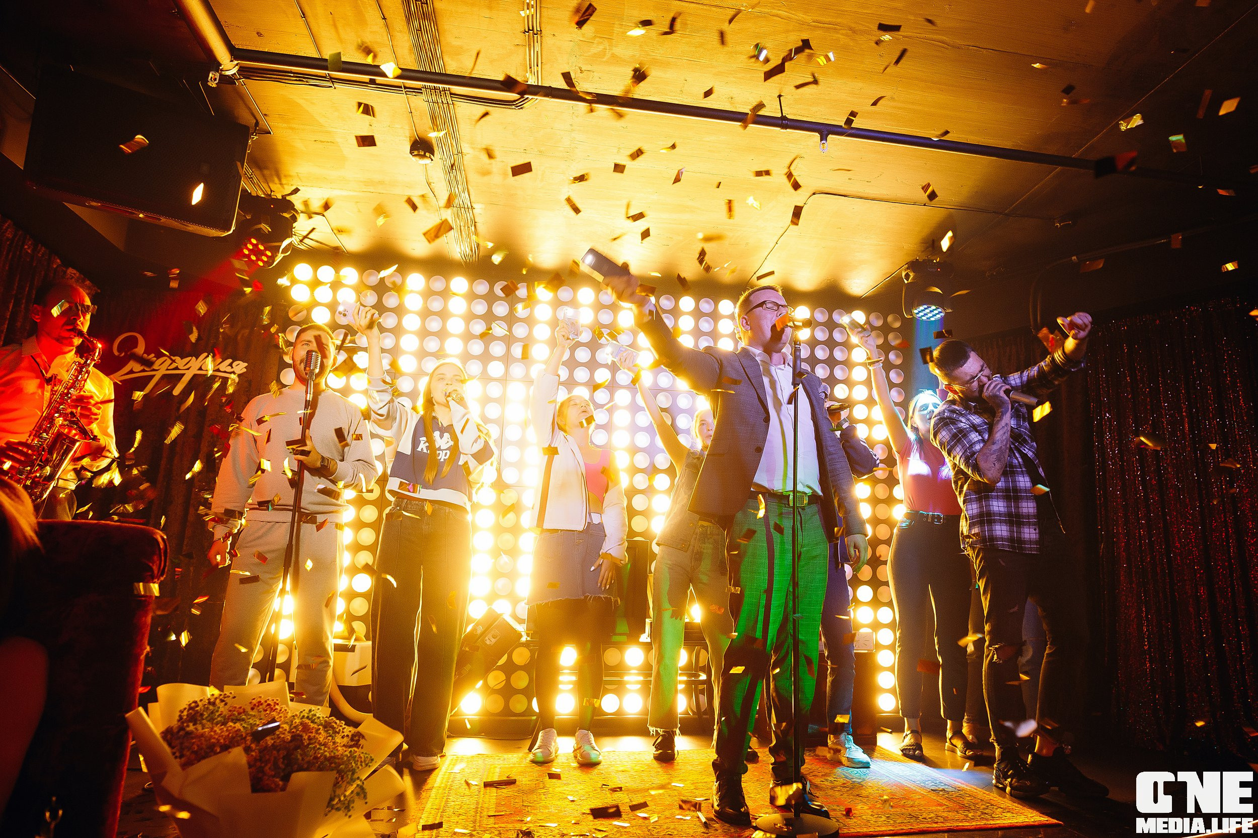 Фоторепортаж из караоке клуба Эйфория. One Media Life: фоторепортажи, фотоотчеты с мероприятий и заведений