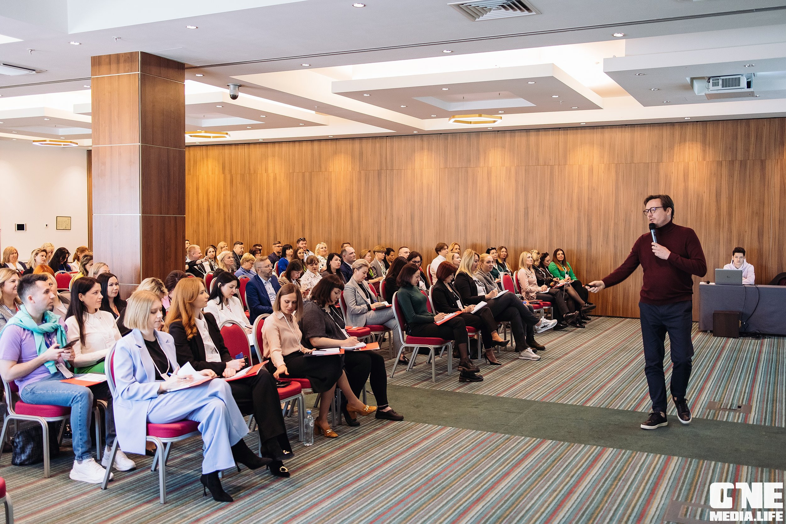 Делай! Большая конференция для риелторов. One Media Life: фоторепортажи, фотоотчеты с мероприятий и заведений