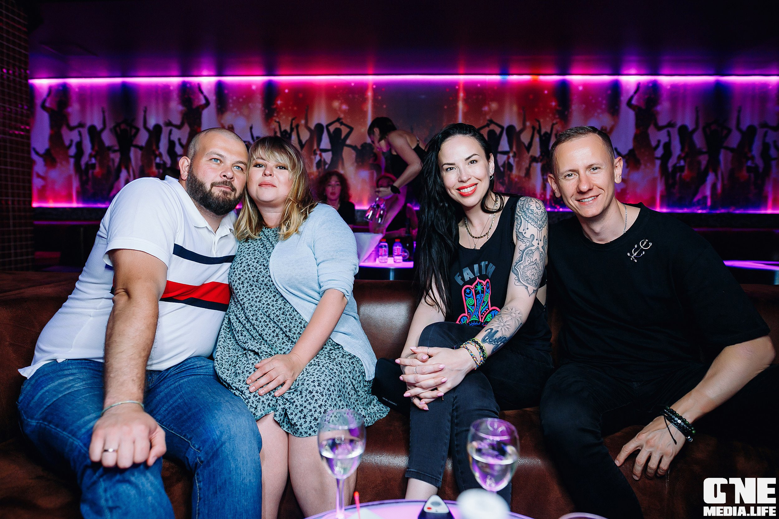 Фотоотчет с концерта Лигалайза в ночном клубе Планета. One Media Life: фоторепортажи, фотоотчеты с мероприятий и заведений