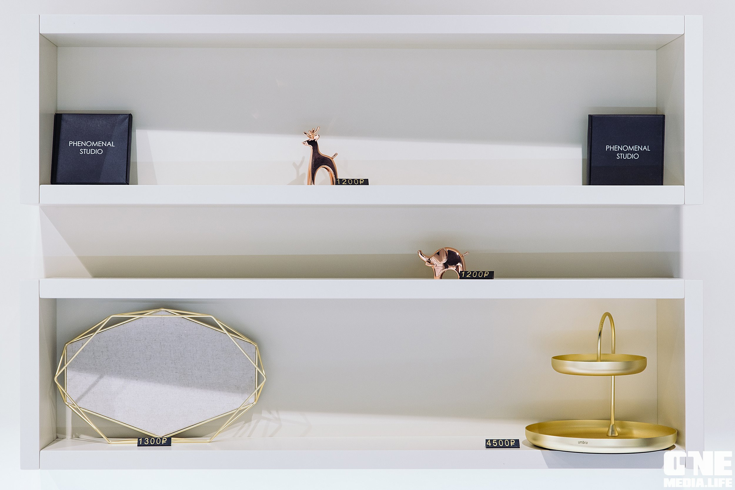 Фоторепортаж с вечеринки LORAGOLD jewelry. One Media Life: фоторепортажи, фотоотчеты с мероприятий и заведений