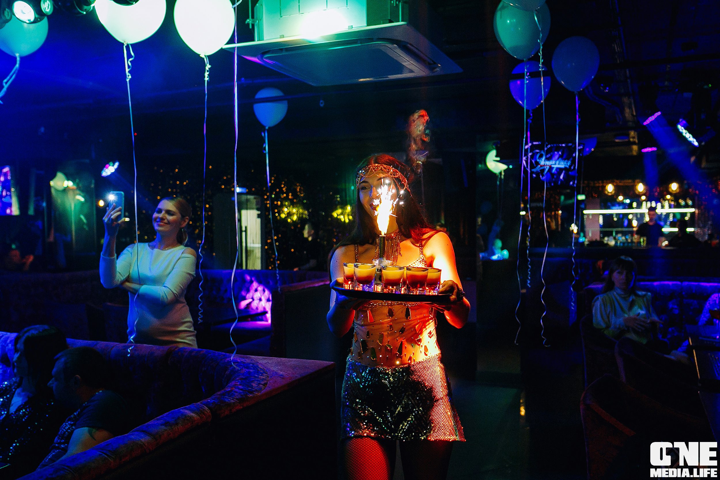 Фоторепортаж из караоке клуба Эйфория. One Media Life: фоторепортажи, фотоотчеты с мероприятий и заведений