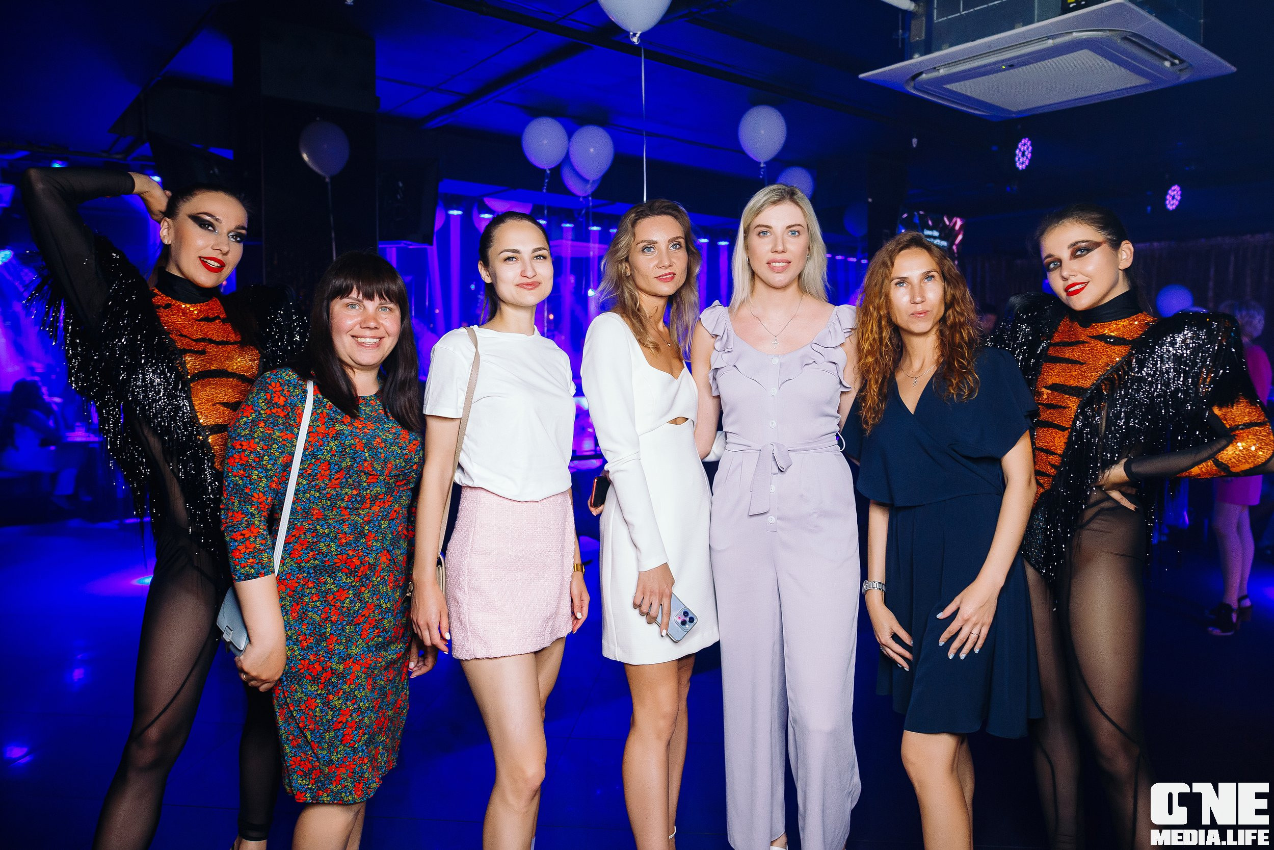 Фотоотчет из караоке-клуба «Эйфория». One Media Life: фоторепортажи, фотоотчеты с мероприятий и заведений