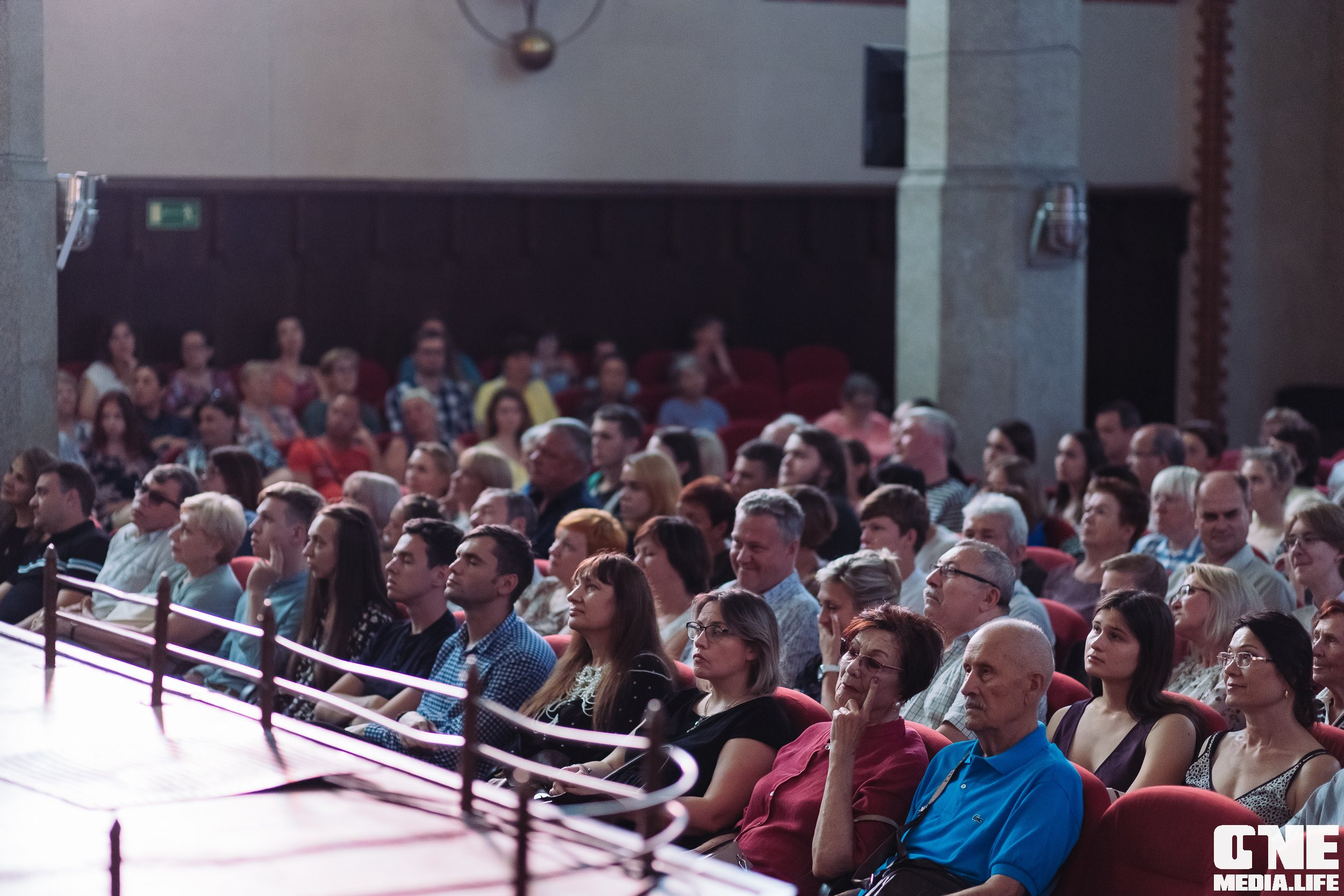 Фоторепортаж с концерта в Калининградской Филармонии. One Media Life: фоторепортажи, фотоотчеты с мероприятий и заведений
