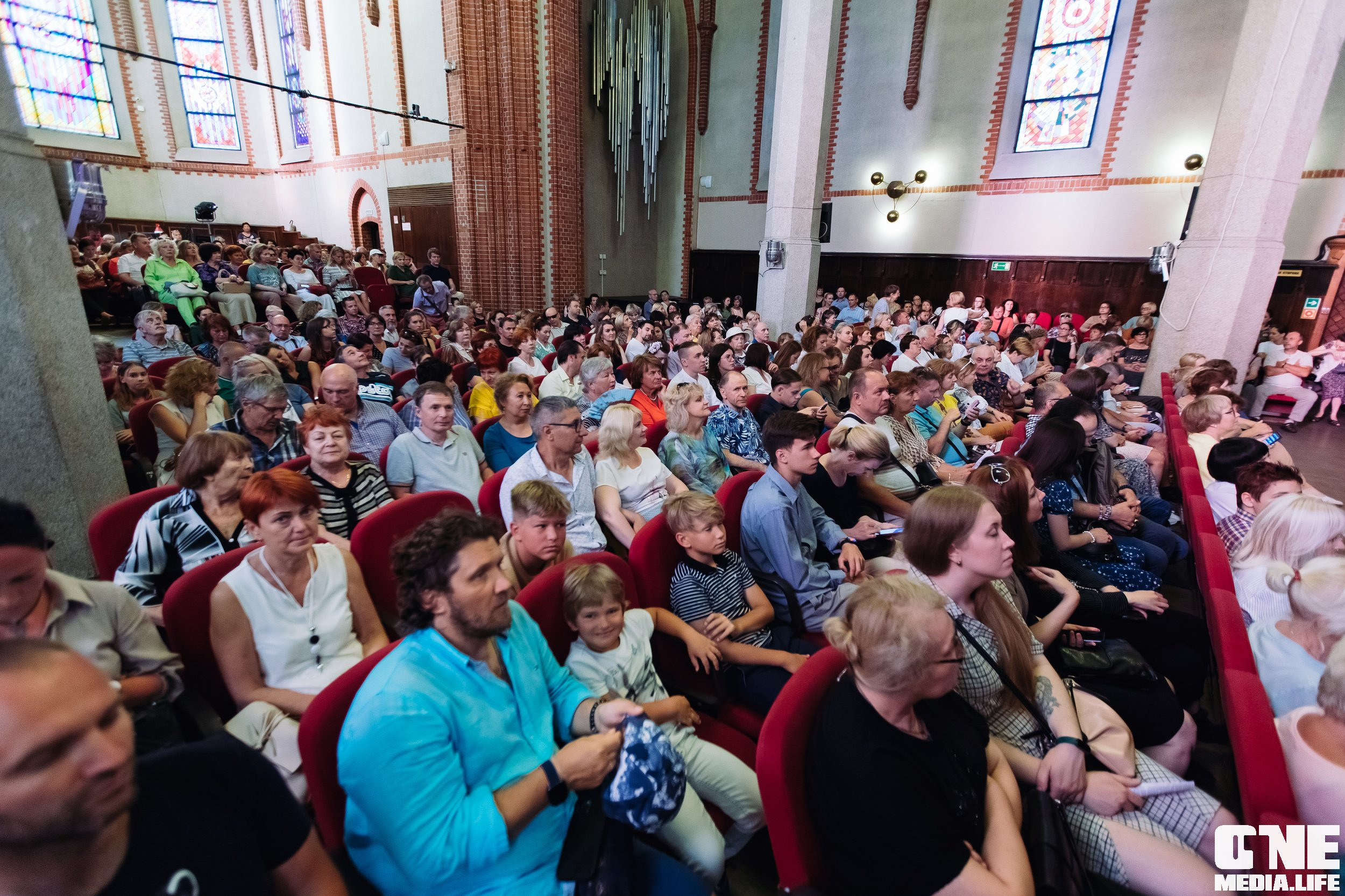 Фоторепортаж из Калининградской филармонии. One Media Life: фоторепортажи, фотоотчеты с мероприятий и заведений