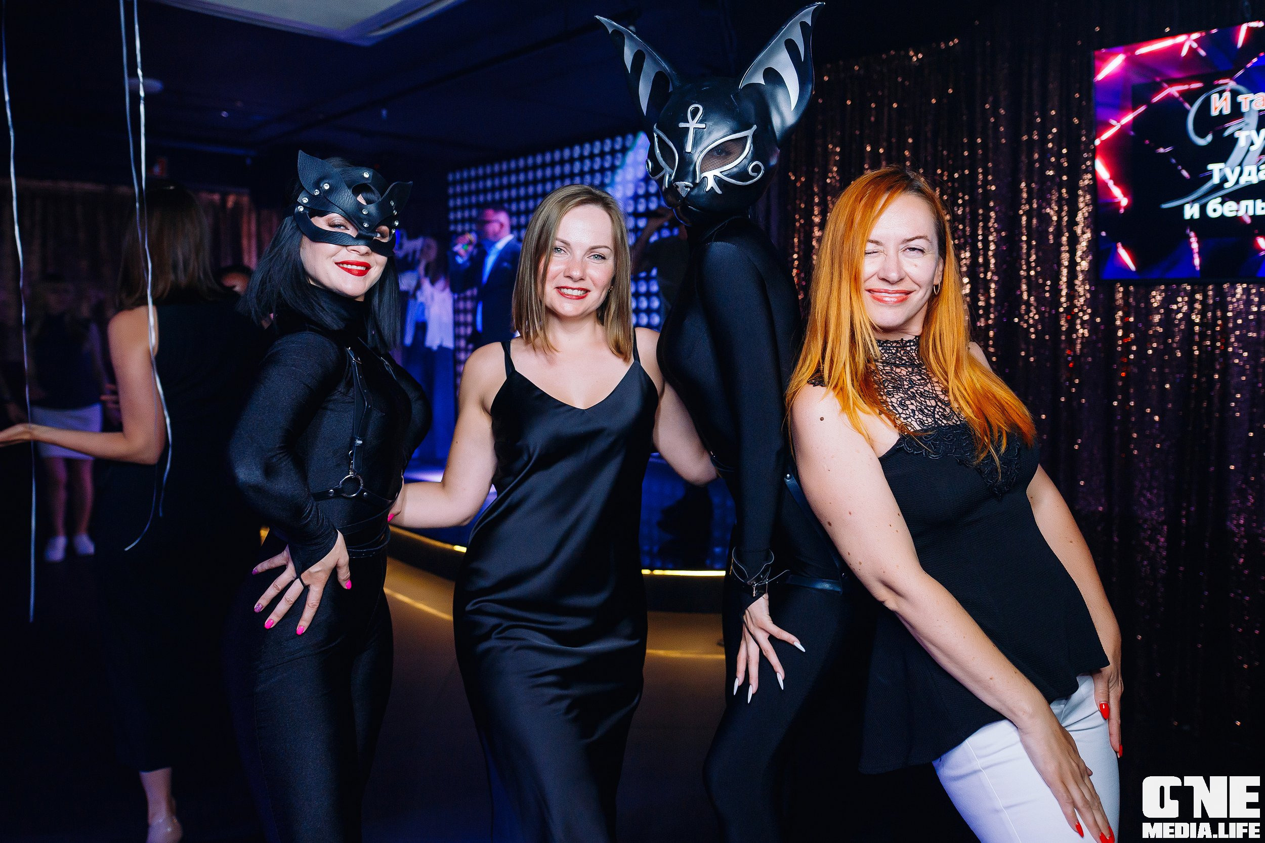 Фоторепортаж из караоке клуба Эйфория. One Media Life: фоторепортажи, фотоотчеты с мероприятий и заведений