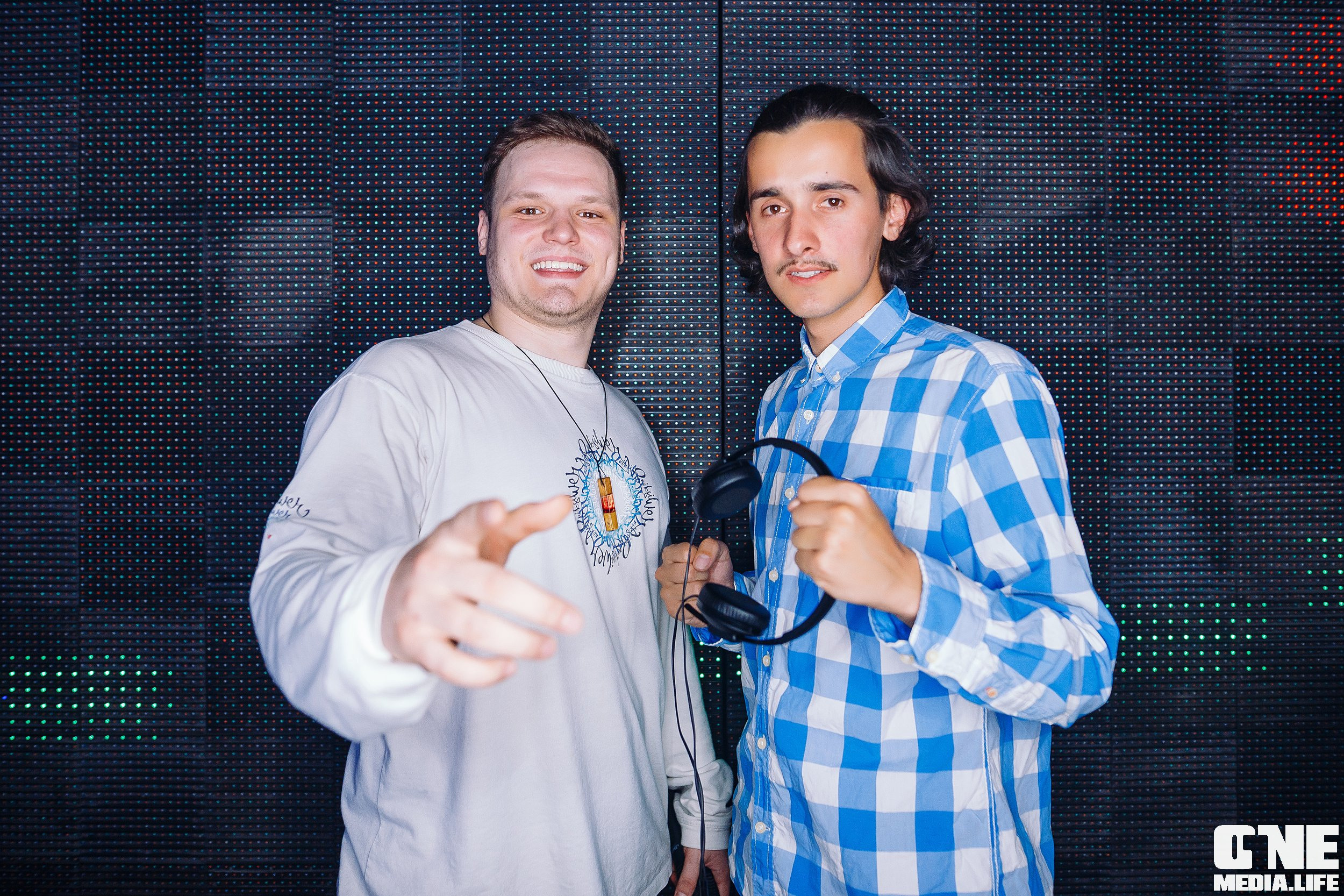 Фототчет из ночного клуба Планета. One Media Life: фоторепортажи, фотоотчеты с мероприятий и заведений