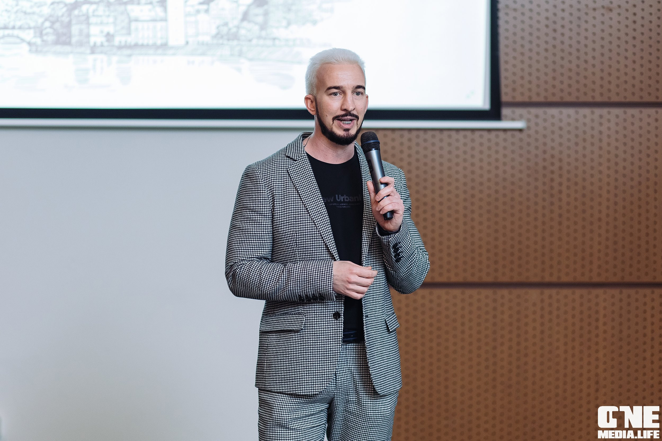 Делай! Большая конференция для риелторов. One Media Life: фоторепортажи, фотоотчеты с мероприятий и заведений