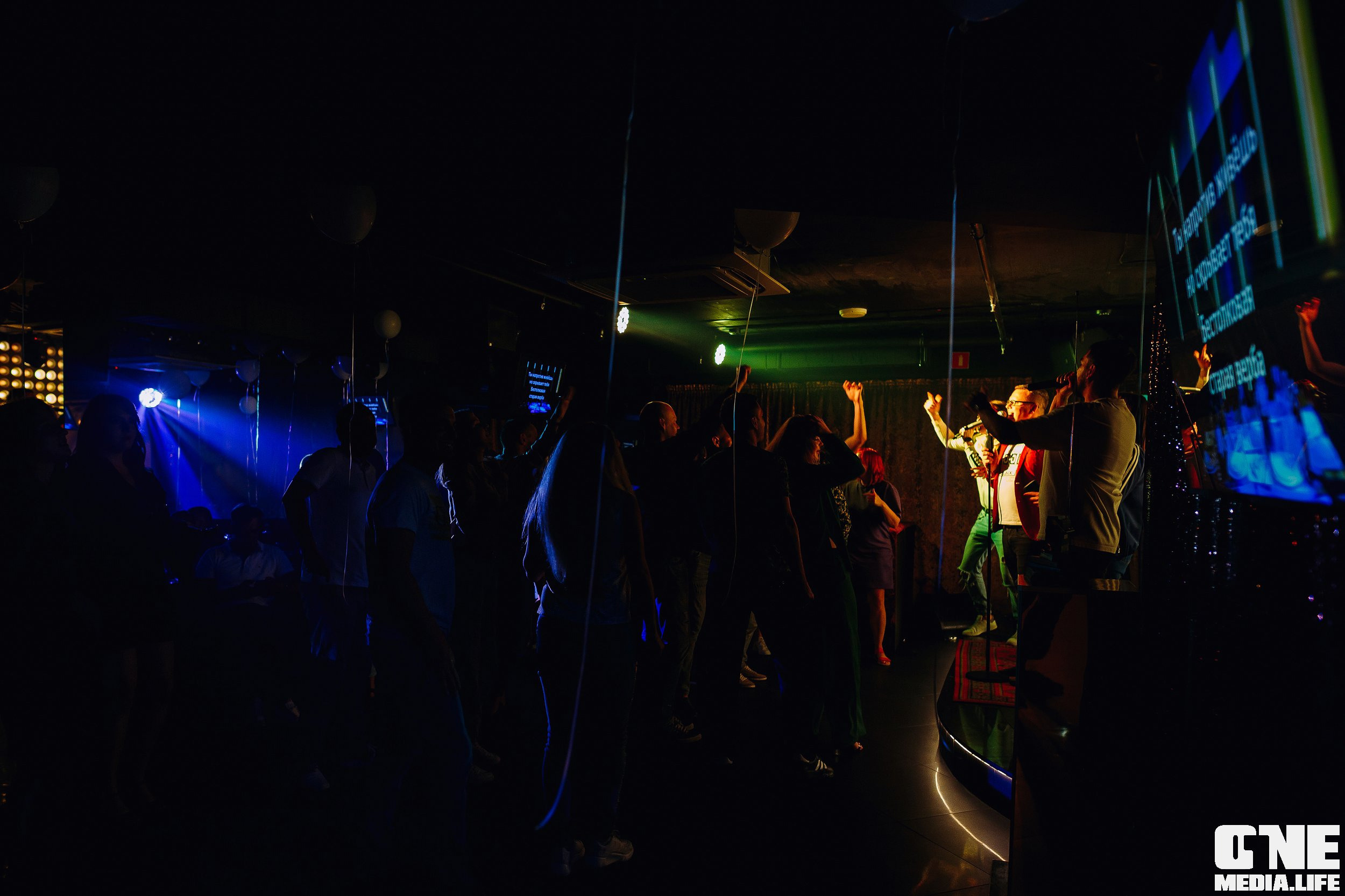Фотоотчет из караоке-клуба Эйфория. One Media Life: фоторепортажи, фотоотчеты с мероприятий и заведений
