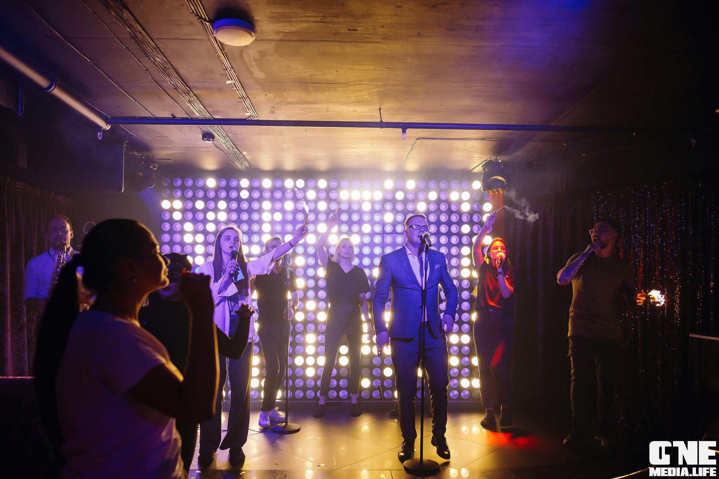 Фоторепортаж из караоке клуба Эйфория. One Media Life: фоторепортажи, фотоотчеты с мероприятий и заведений