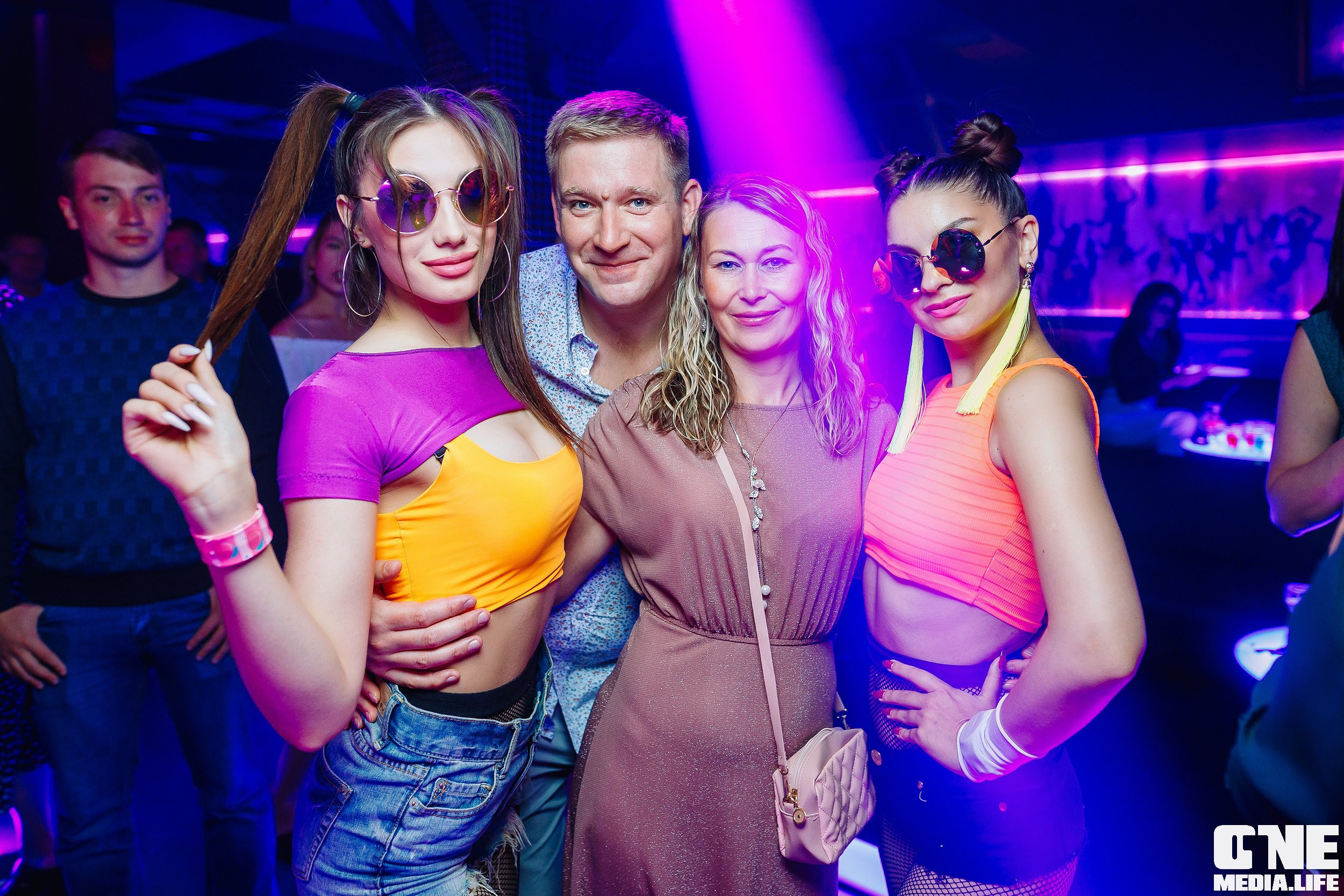 Фоторепортаж из ночного клуба Планета. One Media Life: фоторепортажи, фотоотчеты с мероприятий и заведений