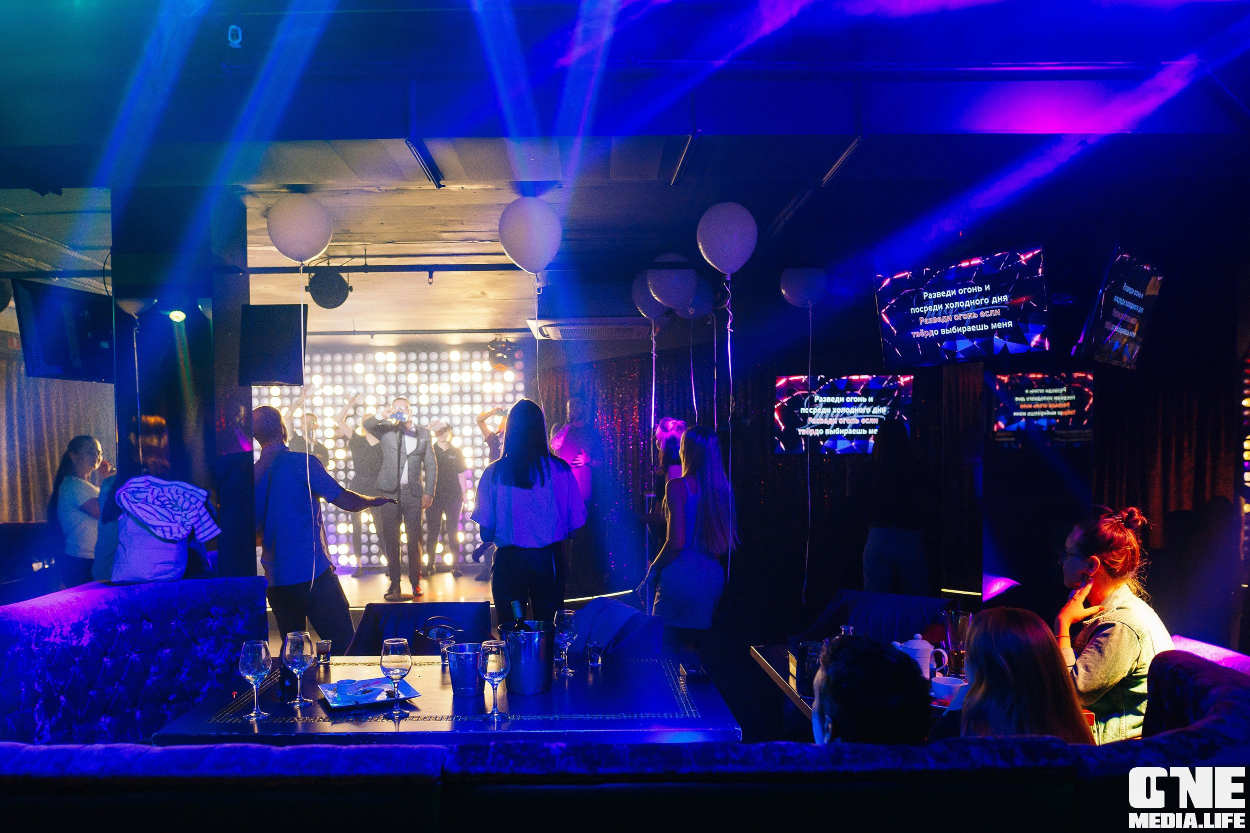 Фоторепортаж из караоке клуба Эйфория. One Media Life: фоторепортажи, фотоотчеты с мероприятий и заведений