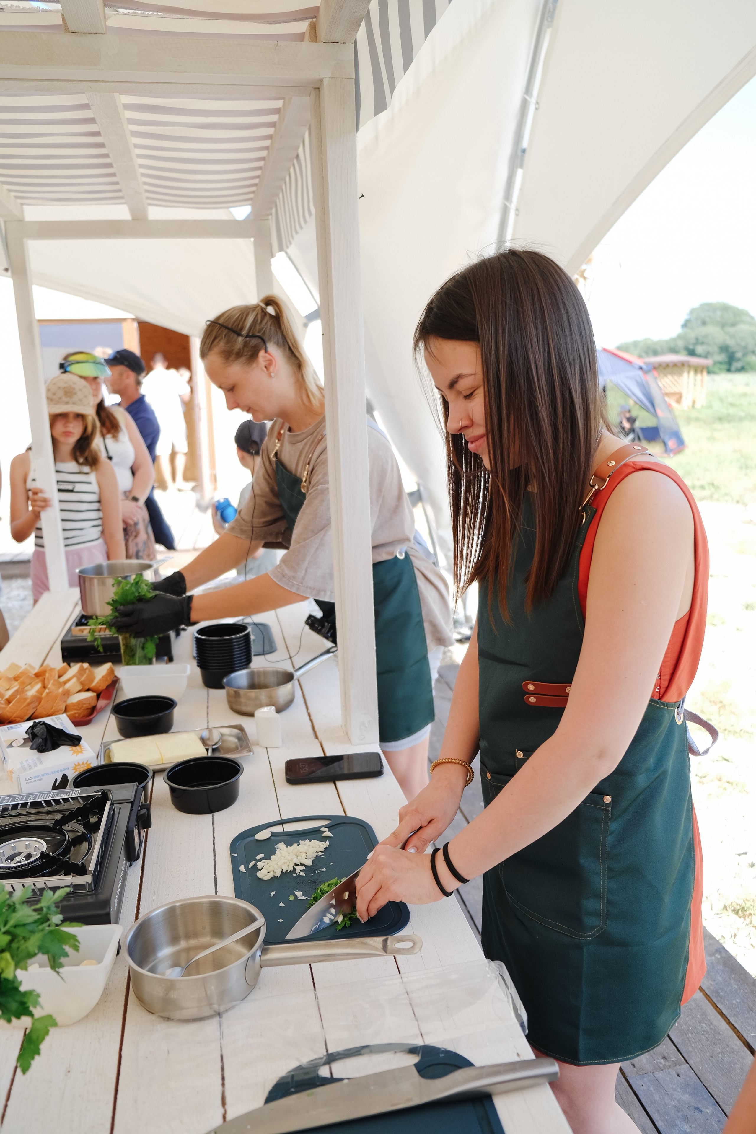Репортаж на ферме. Профессиональная фотосъемка в Крыму. Натуральные эмоции и живые кадры. Забронируйте дату прямо сейчас!