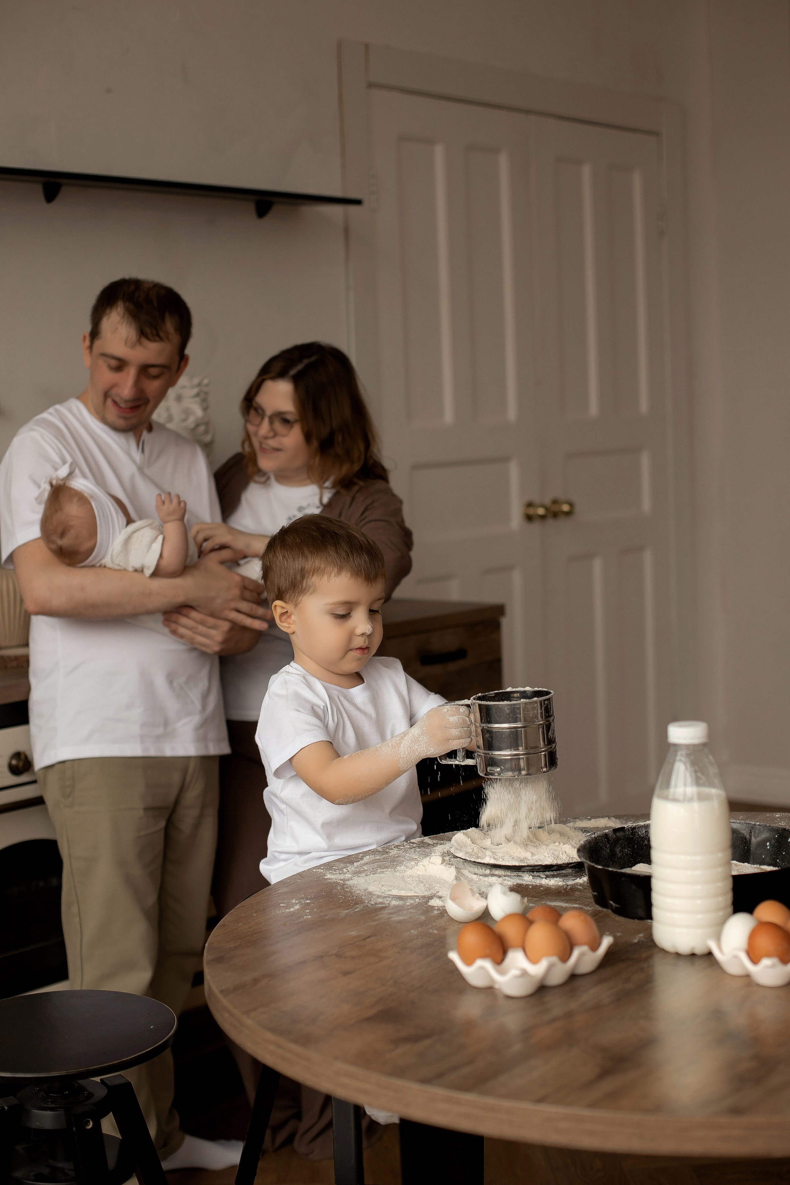 Печем пирог. Семейный и детский фотограф в Красноярске Анна Маюрова