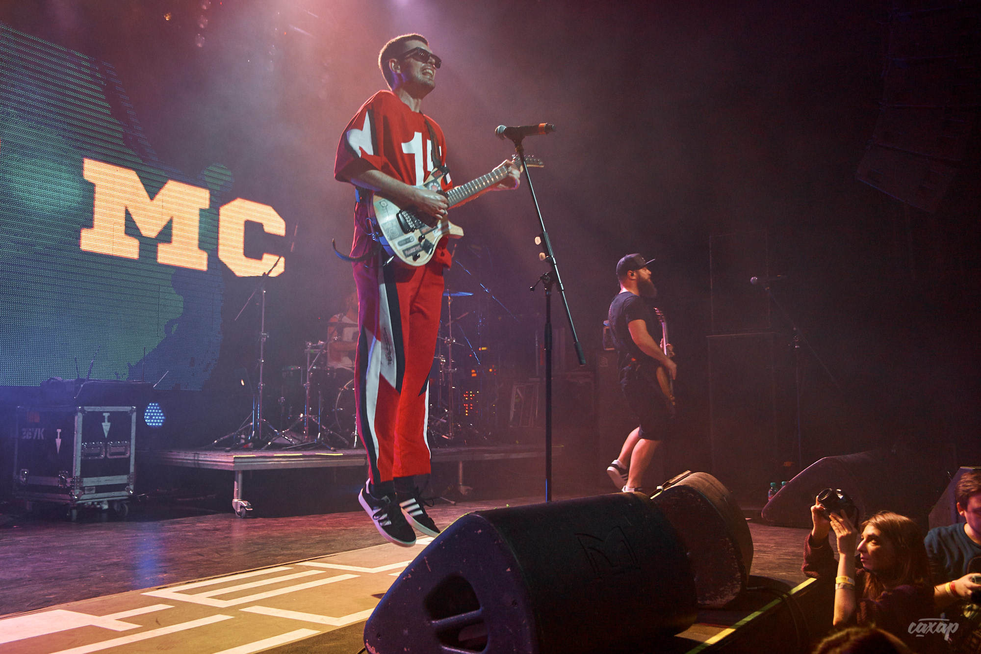 Noize MC, фото с концерта. Фотограф в Екатеринбурге Юра Сахар. Профессиональный фотограф в Екатеринбурге Юра Сахар