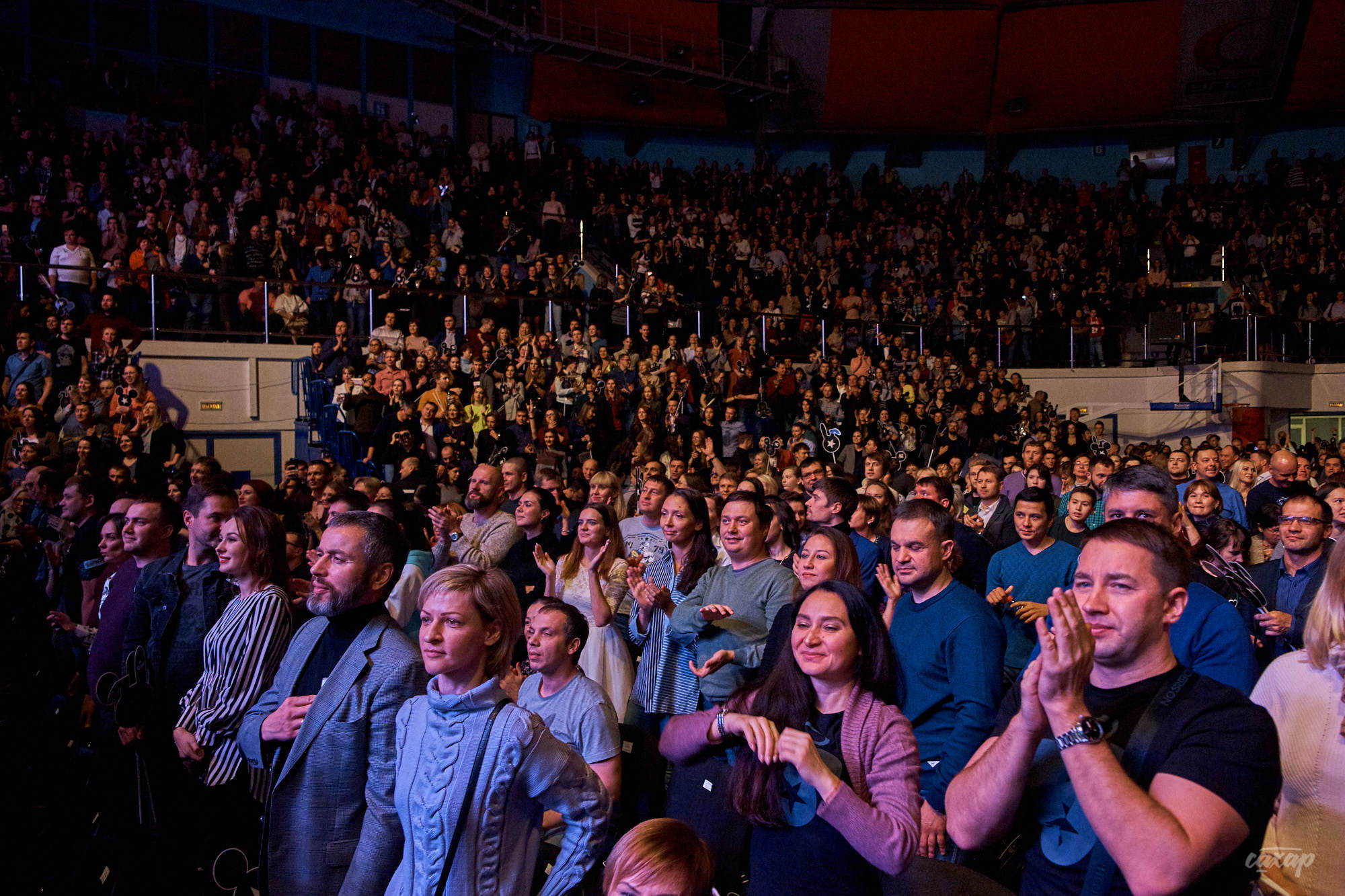 Би-2 с Симфоническим оркестром, фото с концерта. Фотограф в Екатеринбу. Профессиональный фотограф в Екатеринбурге Юра Сахар