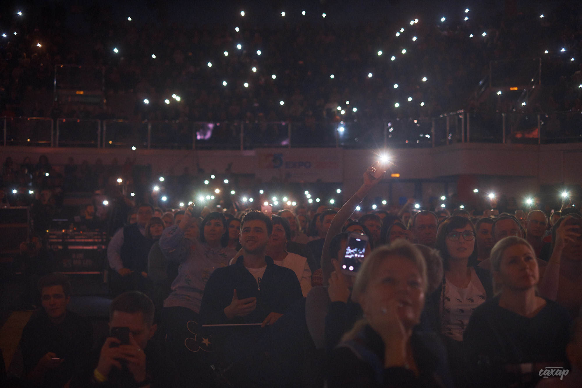 Би-2 с Симфоническим оркестром, фото с концерта. Фотограф в Екатеринбу. Профессиональный фотограф в Екатеринбурге Юра Сахар
