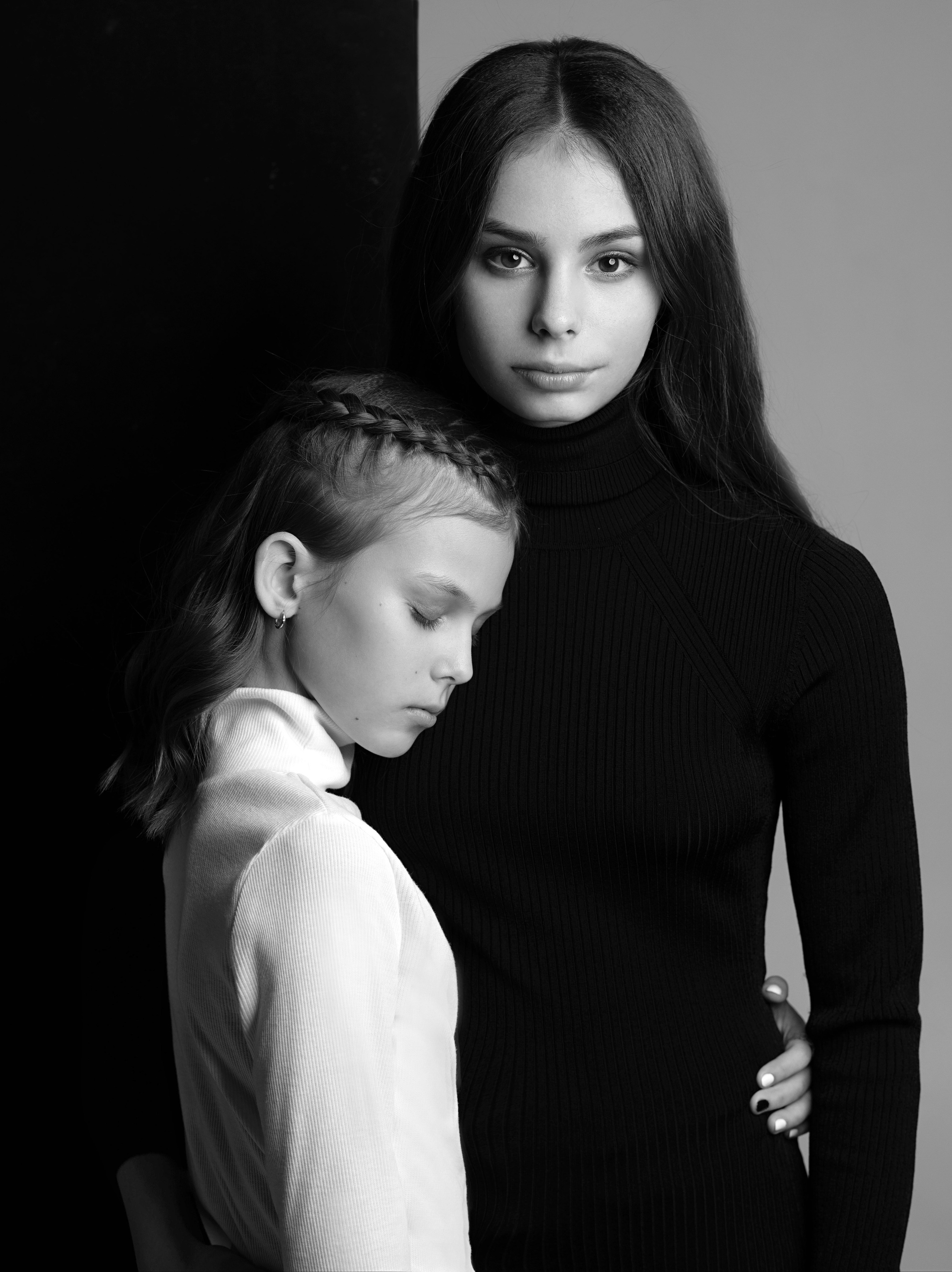 Портфолио «Монохром». Проект «Монохром»