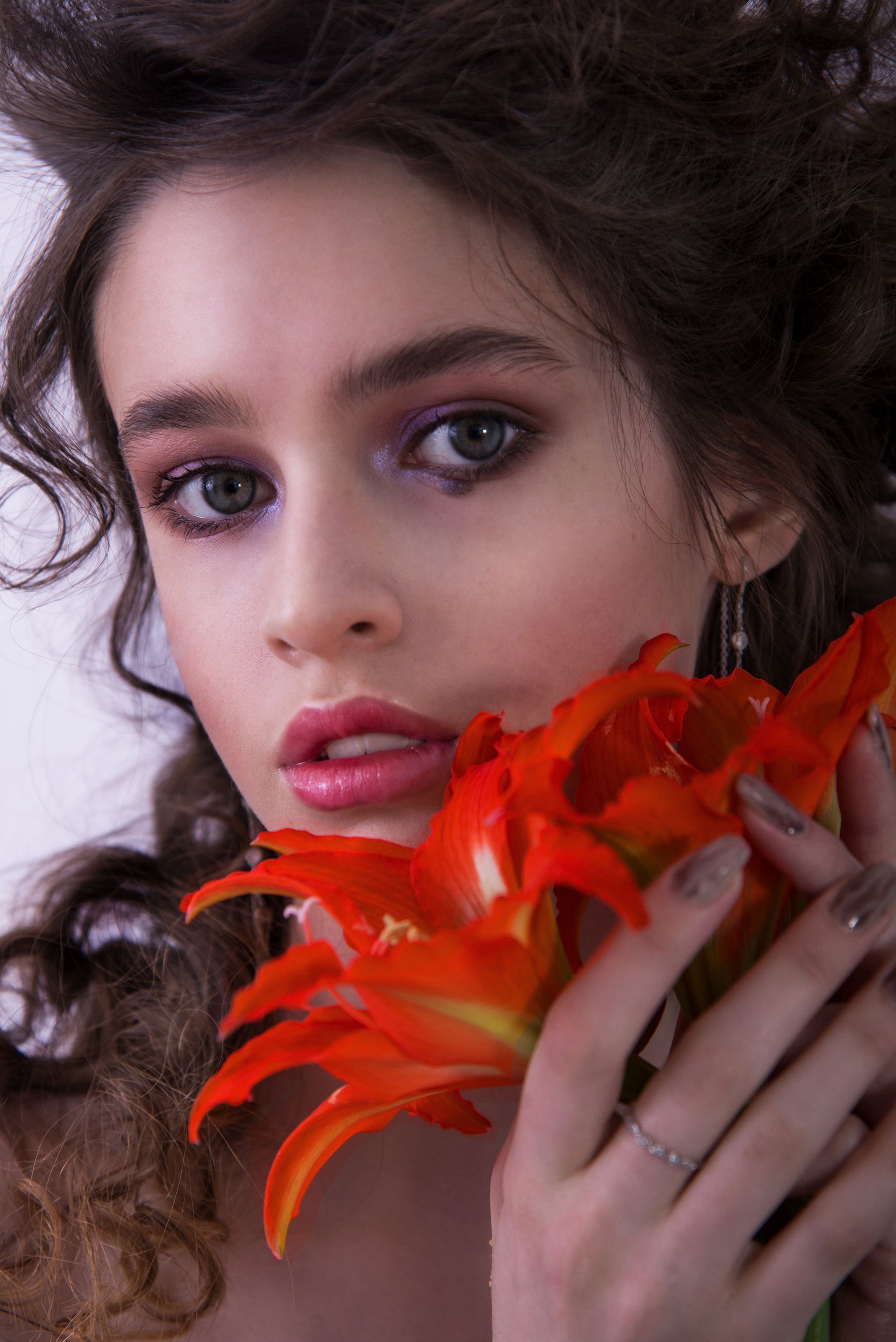 Женский Портрет. Главная