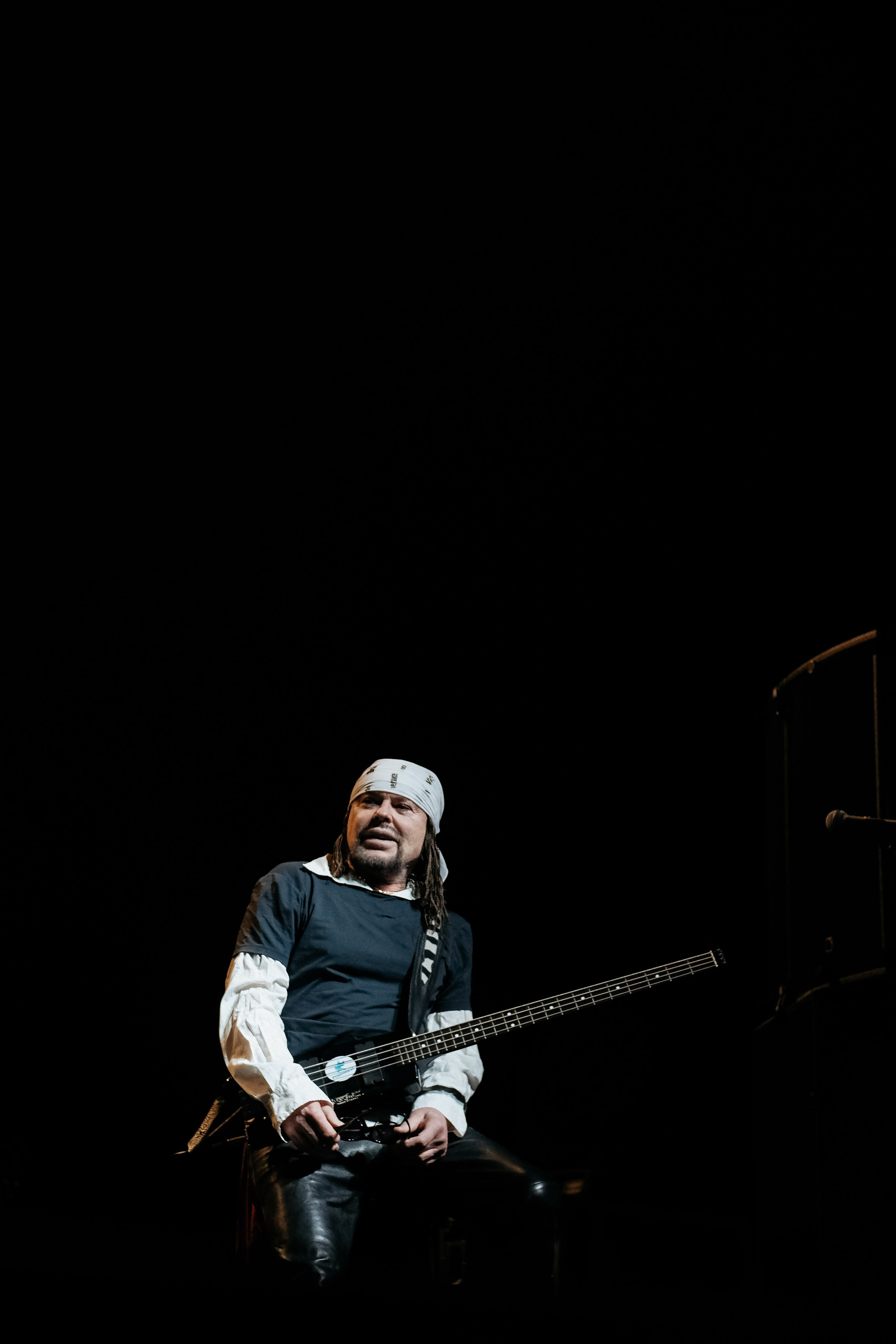 GAZMANOV O.M. \ MTC Live HOLL. ГЛАВНАЯ