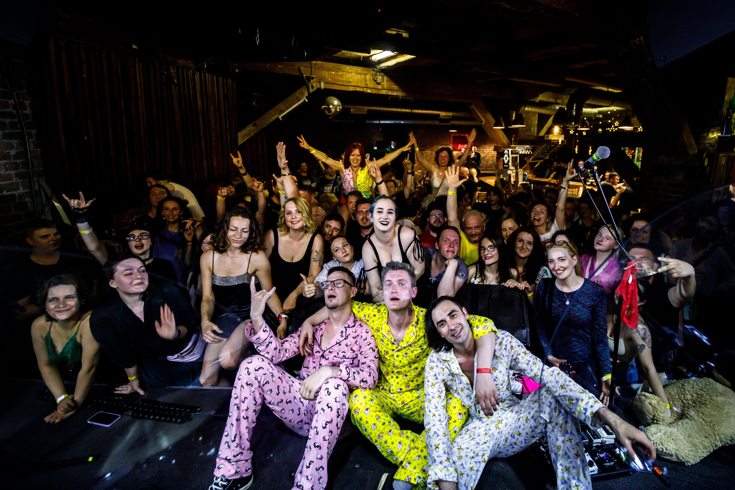 РАДИОПОМЕХИ. Фотограф Елена Богачева (lenalena_na_na_na)