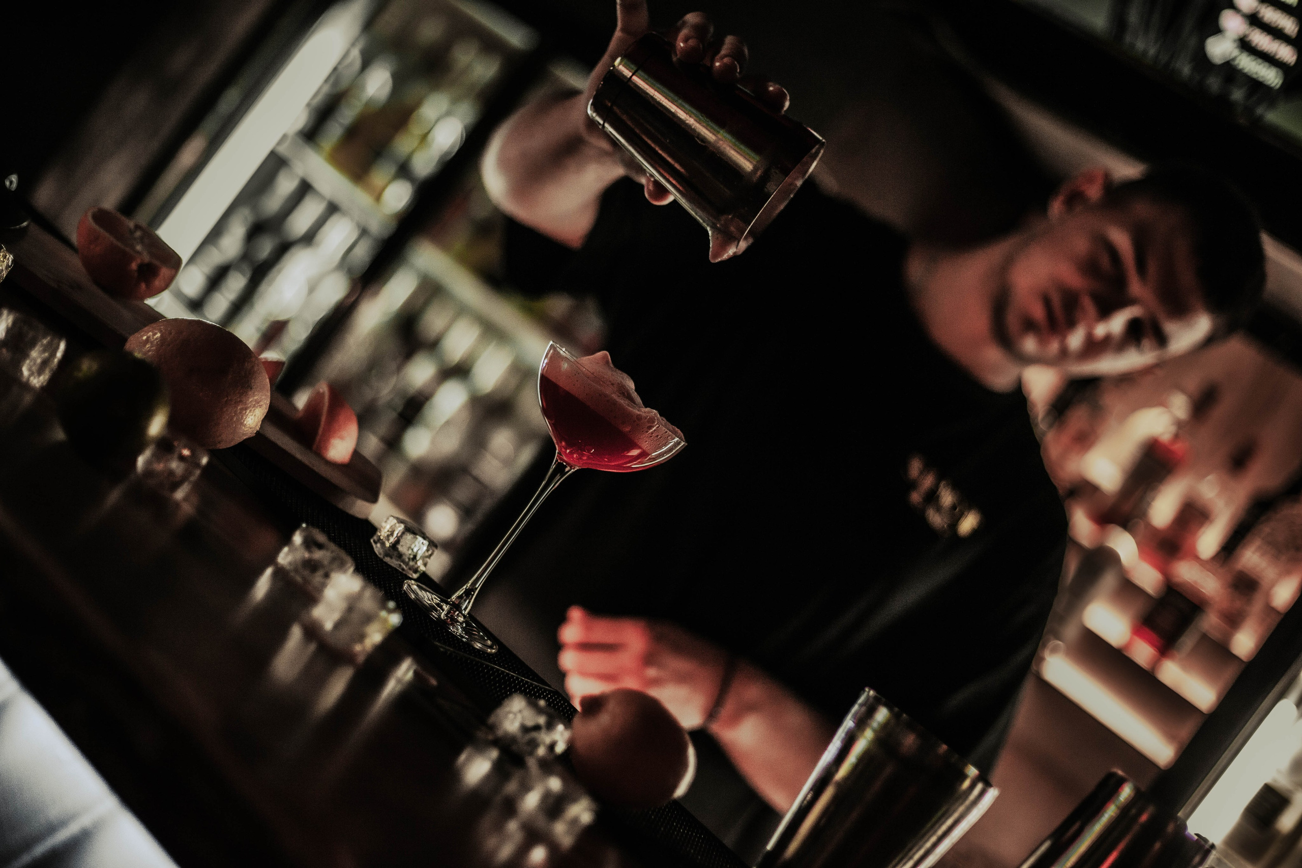 Шот Бар. Уличный фотограф Города N