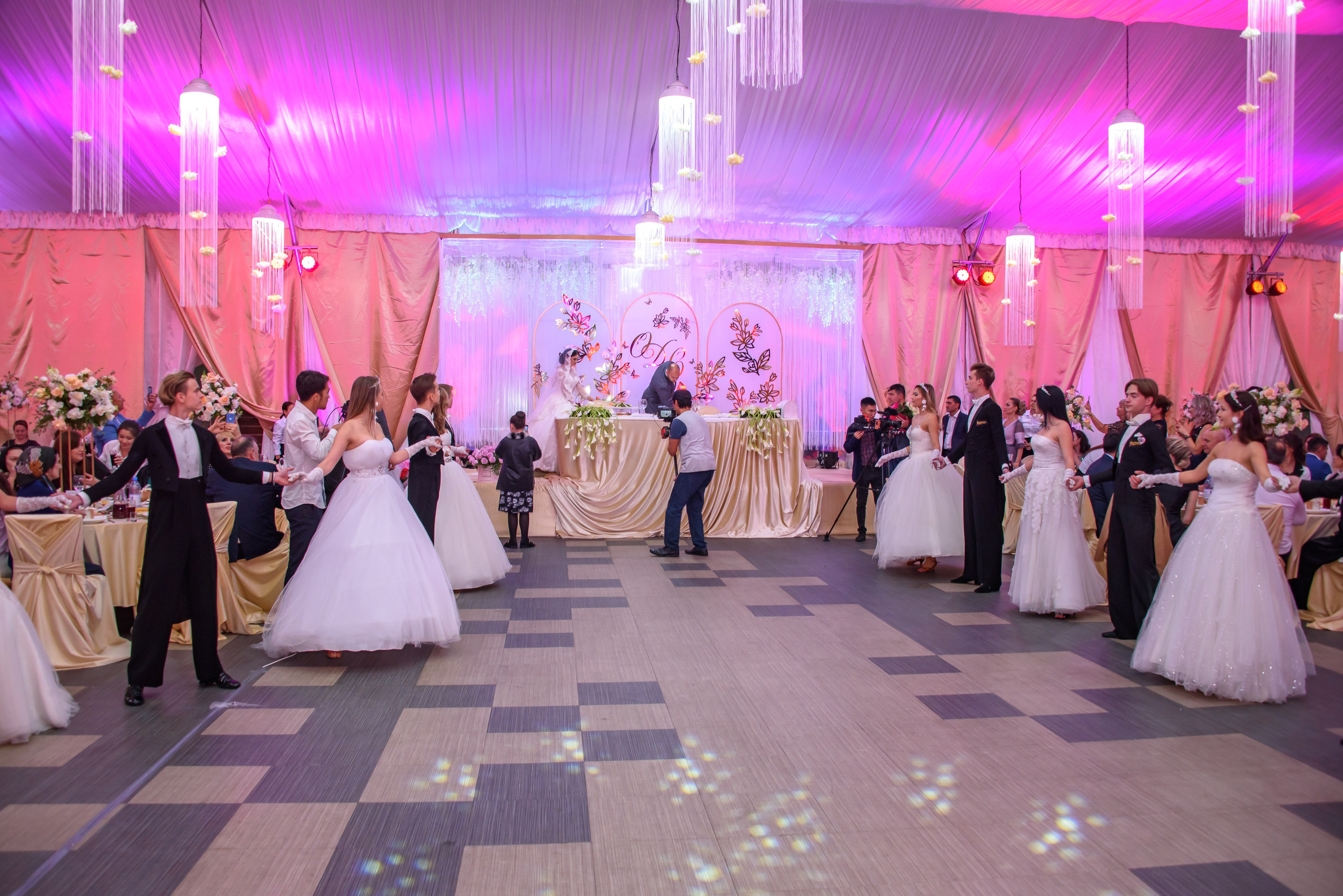 Свадьба. Фотосъёмка. Фотограф Сергей Авдеев-семейный и детский фотограф в Алматы