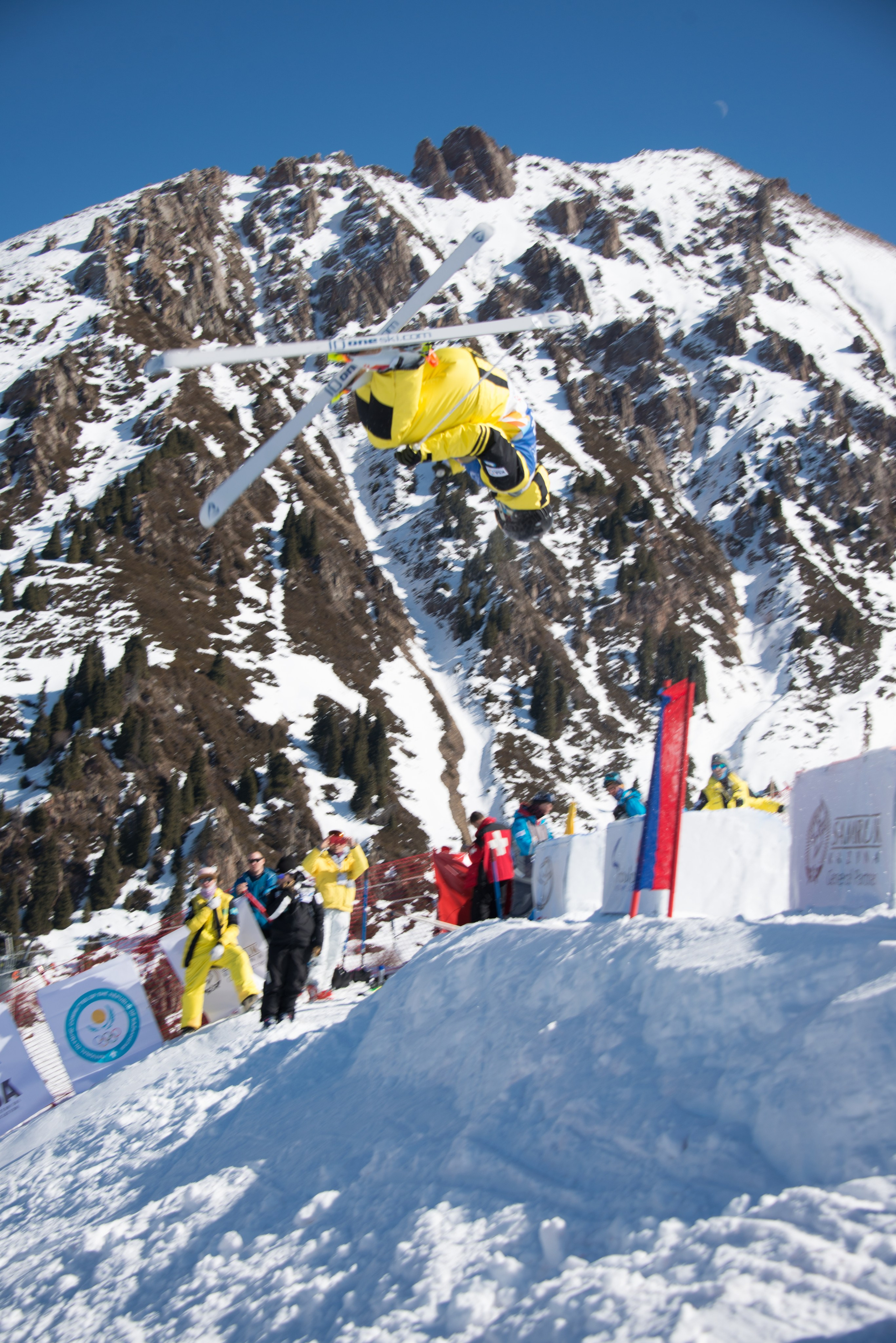 Могул. Фотосъёмка. Фотограф Сергей Авдеев-семейный и детский фотограф в Алматы