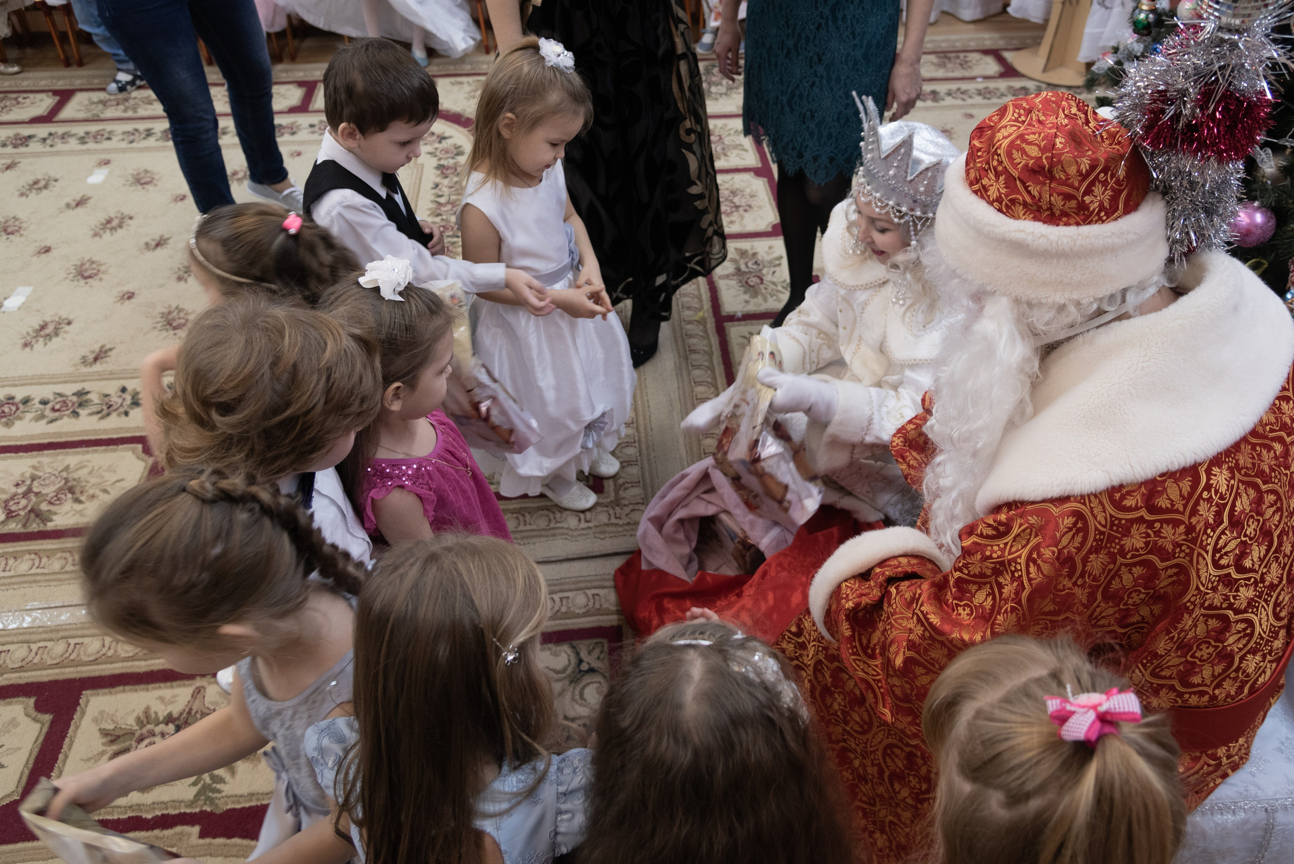 Ёлка в детском саду. Фотограф Евгений Симохин