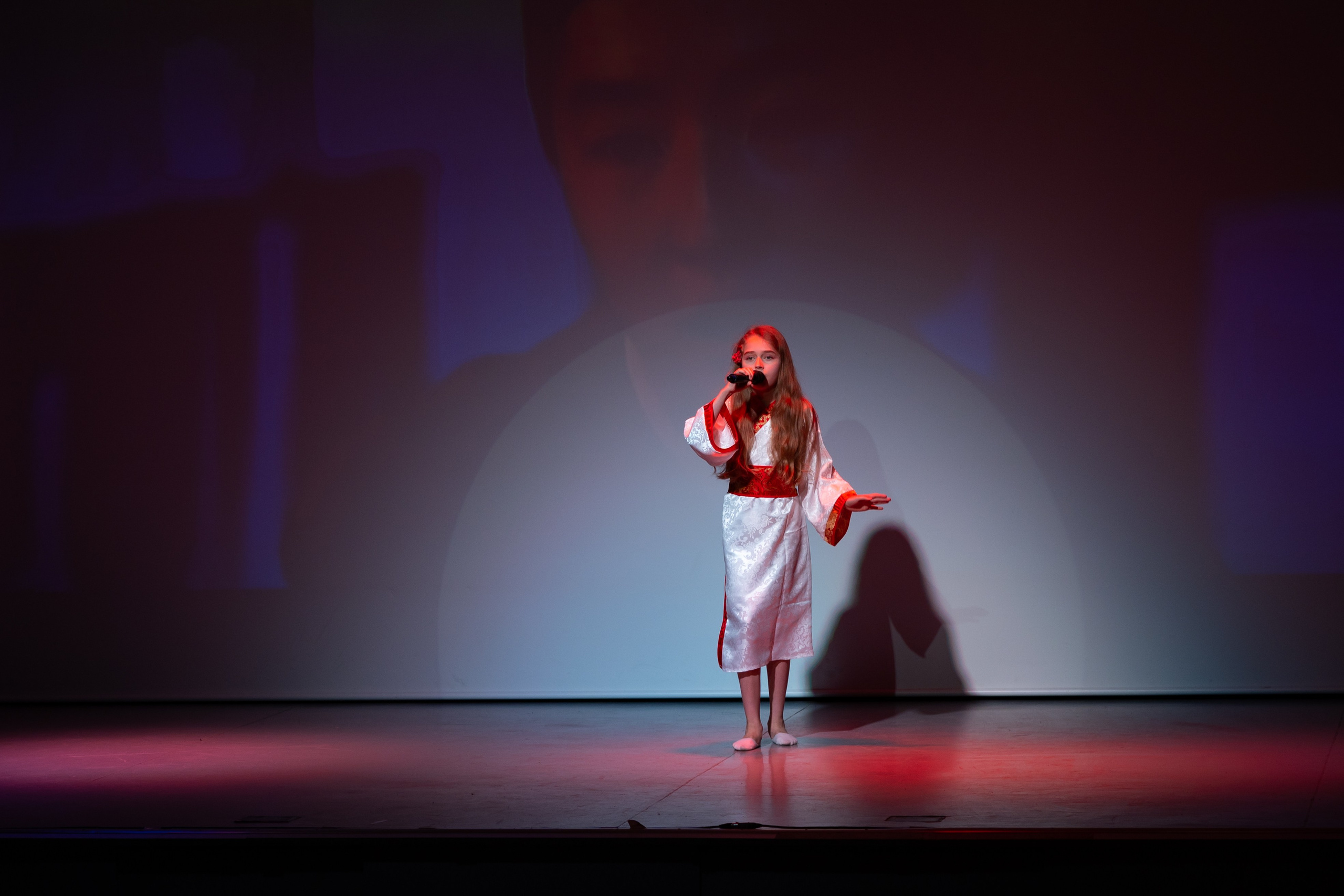 Отчетный концерт продюсерского центра «Новая Звезда». Фото / Видеосъемка в Москве