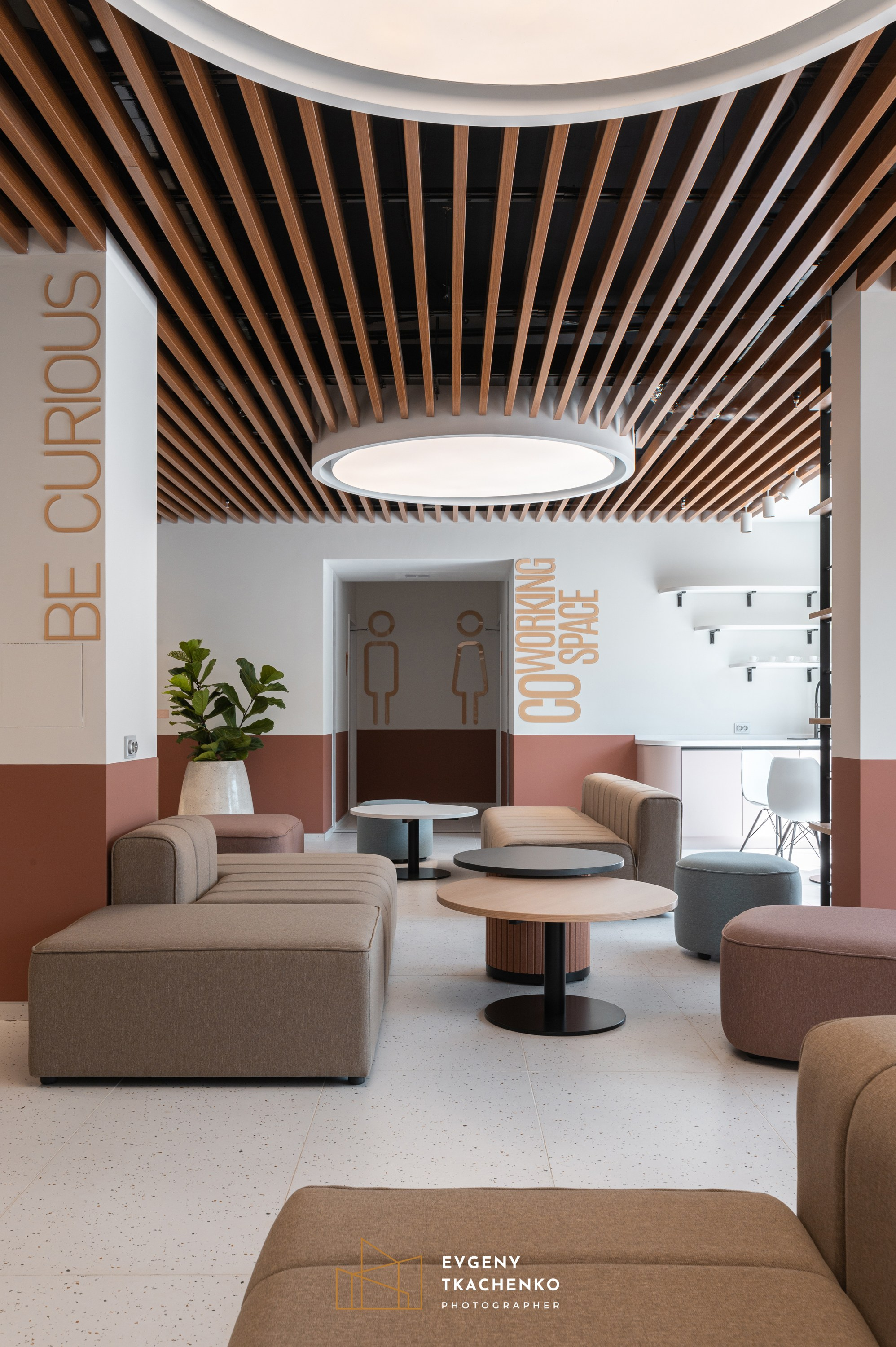 Общежитие университета NarXoz в Алматы. Архитектурный и интерьерный фотограф в Казахстане