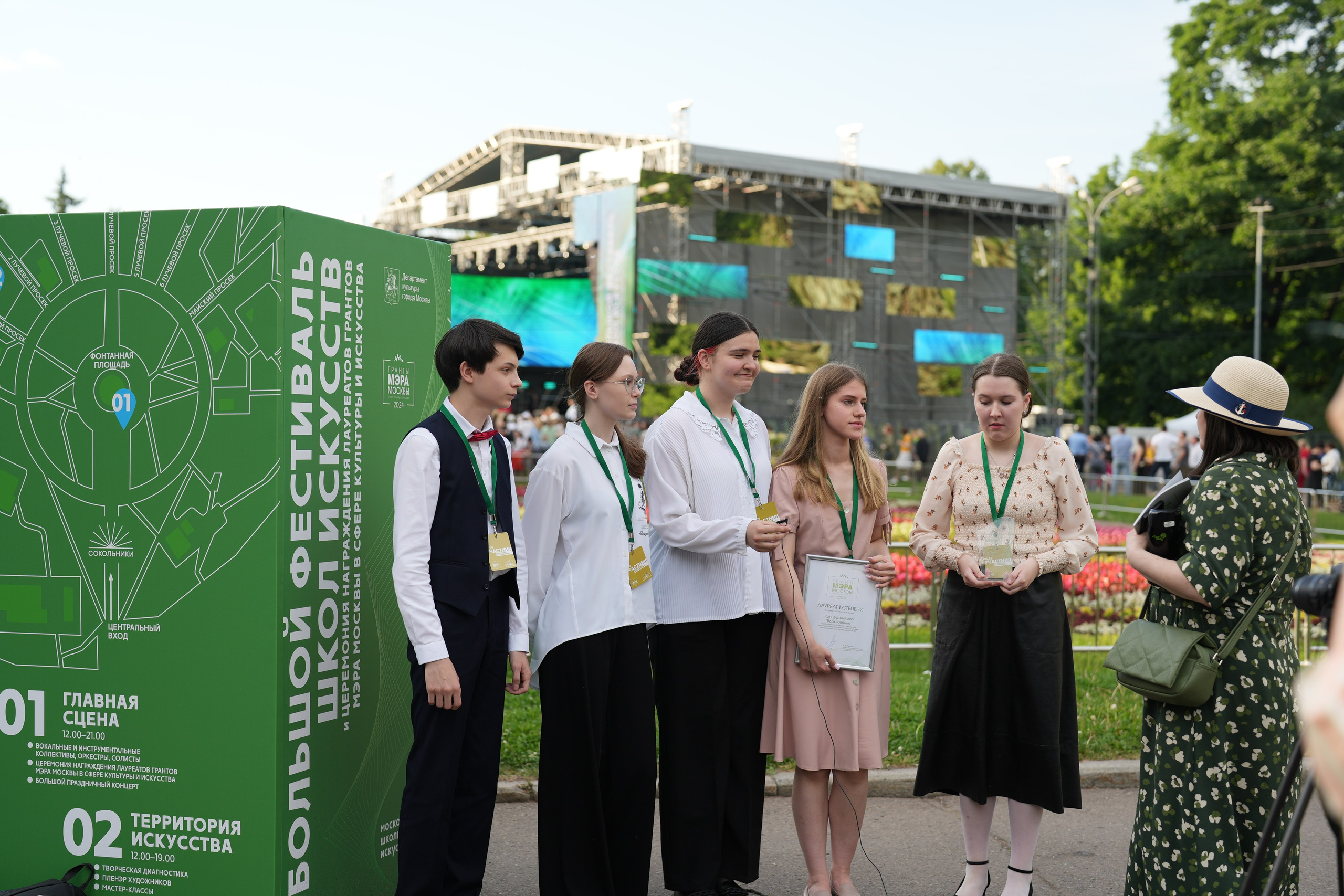 Гранты МЭРА Москвы. Семейный и детский фотограф в Москве Оксана Чибизова