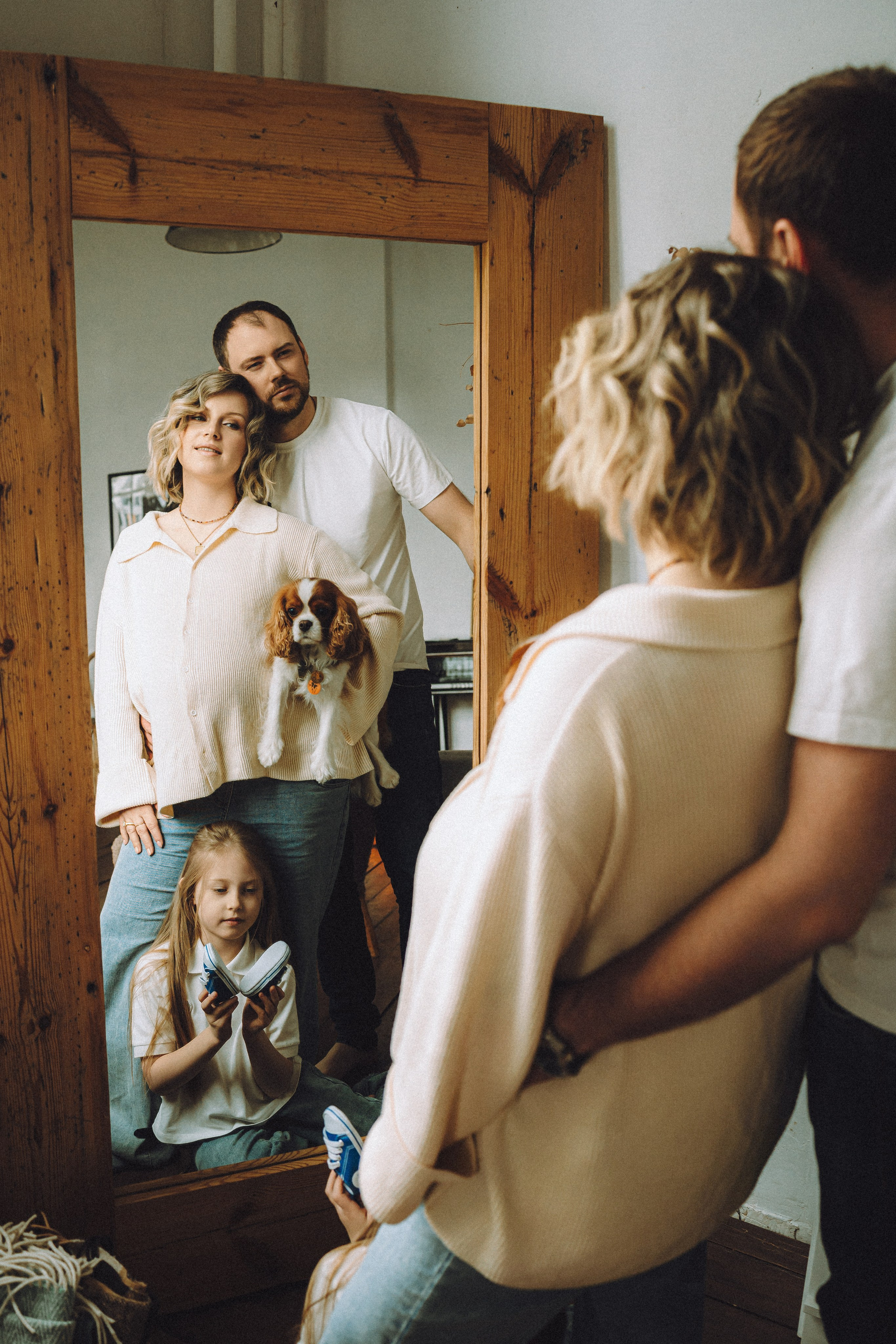 Валя, Вася, Аня и Ириска