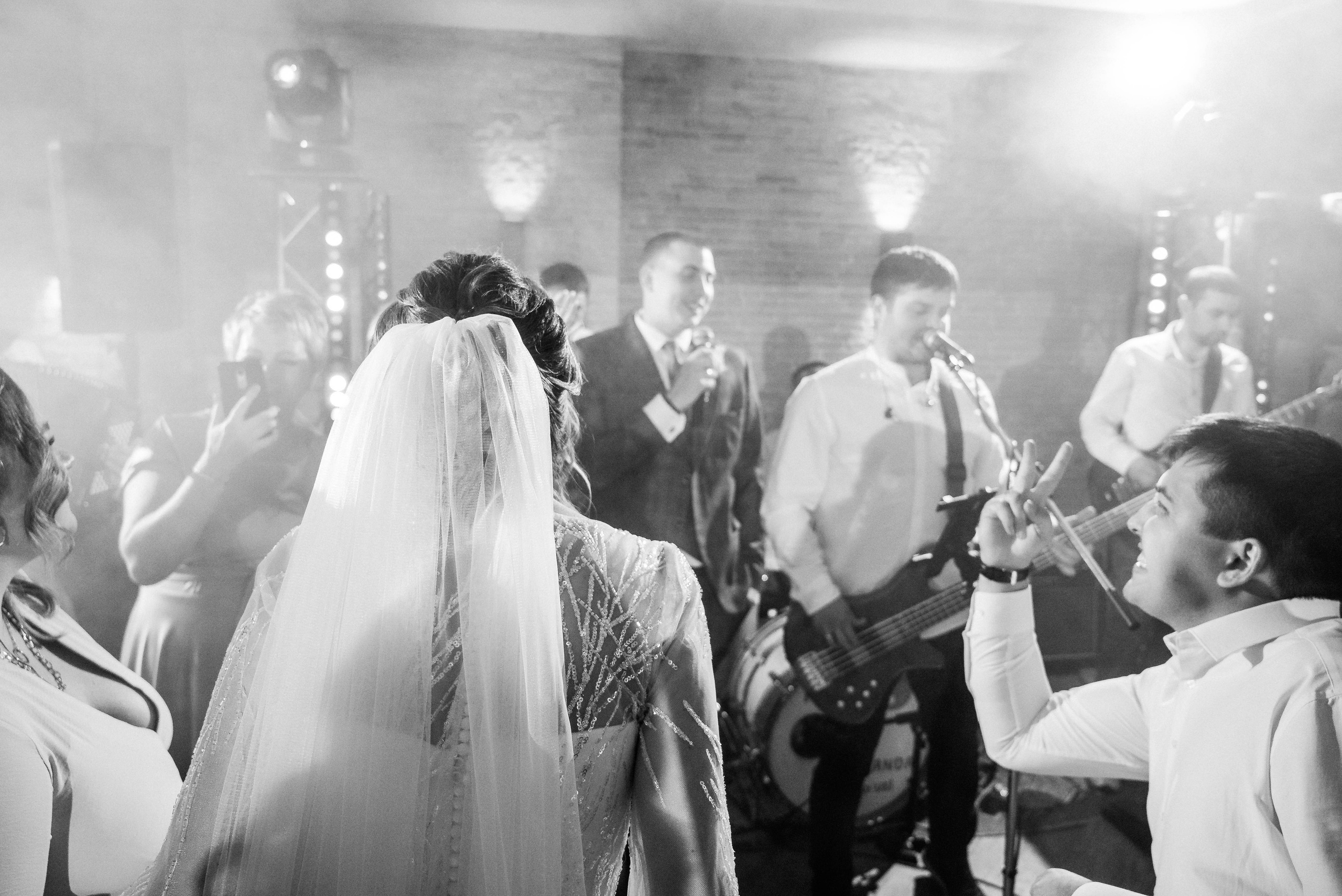 Полина и Данил (полный день в Кузнечной). Свадебный и портретный фотограф в Липецке Юлия Свит