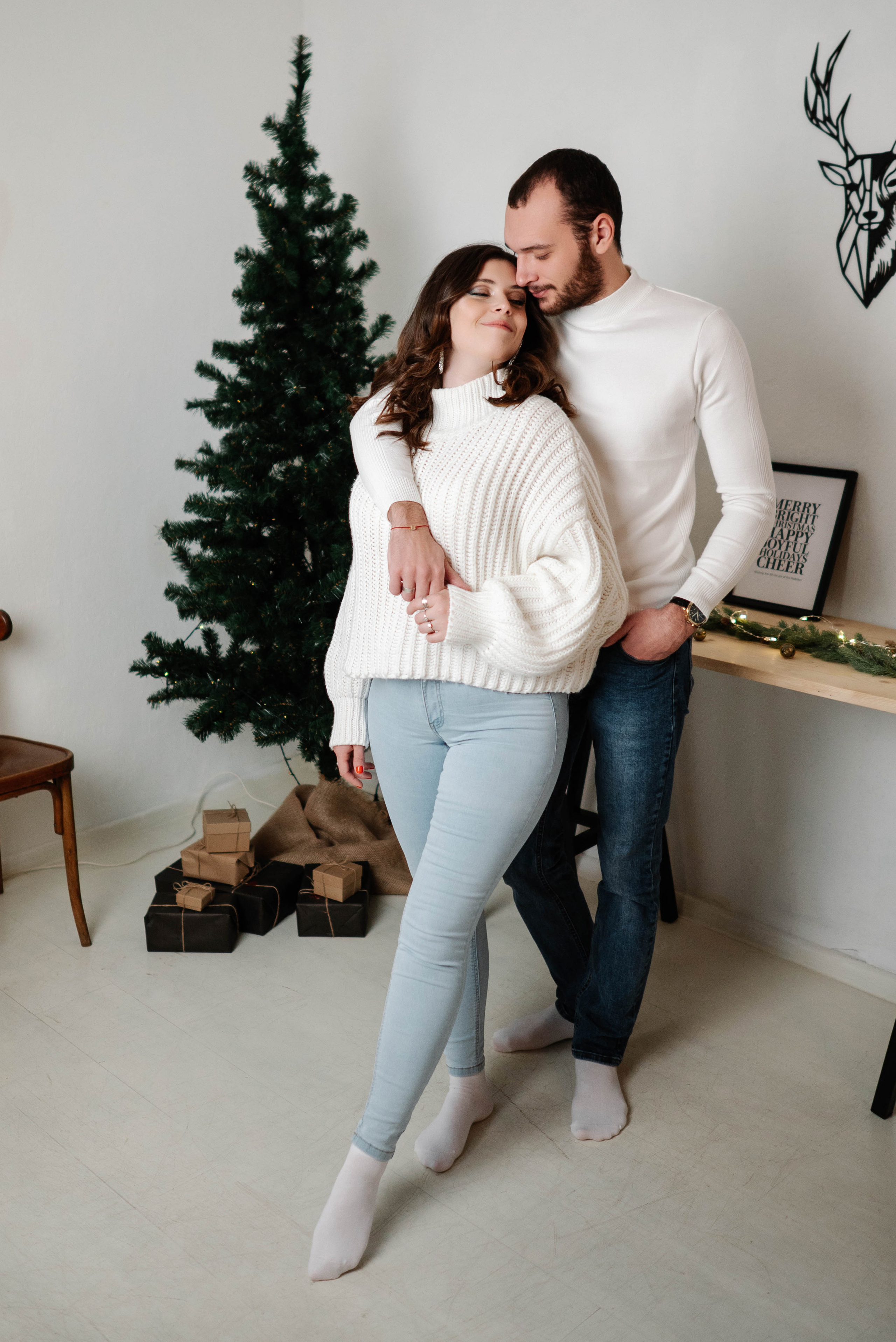 Олеся и Серёжа в уютной новогодней стилистике. Свадебный и портретный фотограф в Липецке Юлия Свит