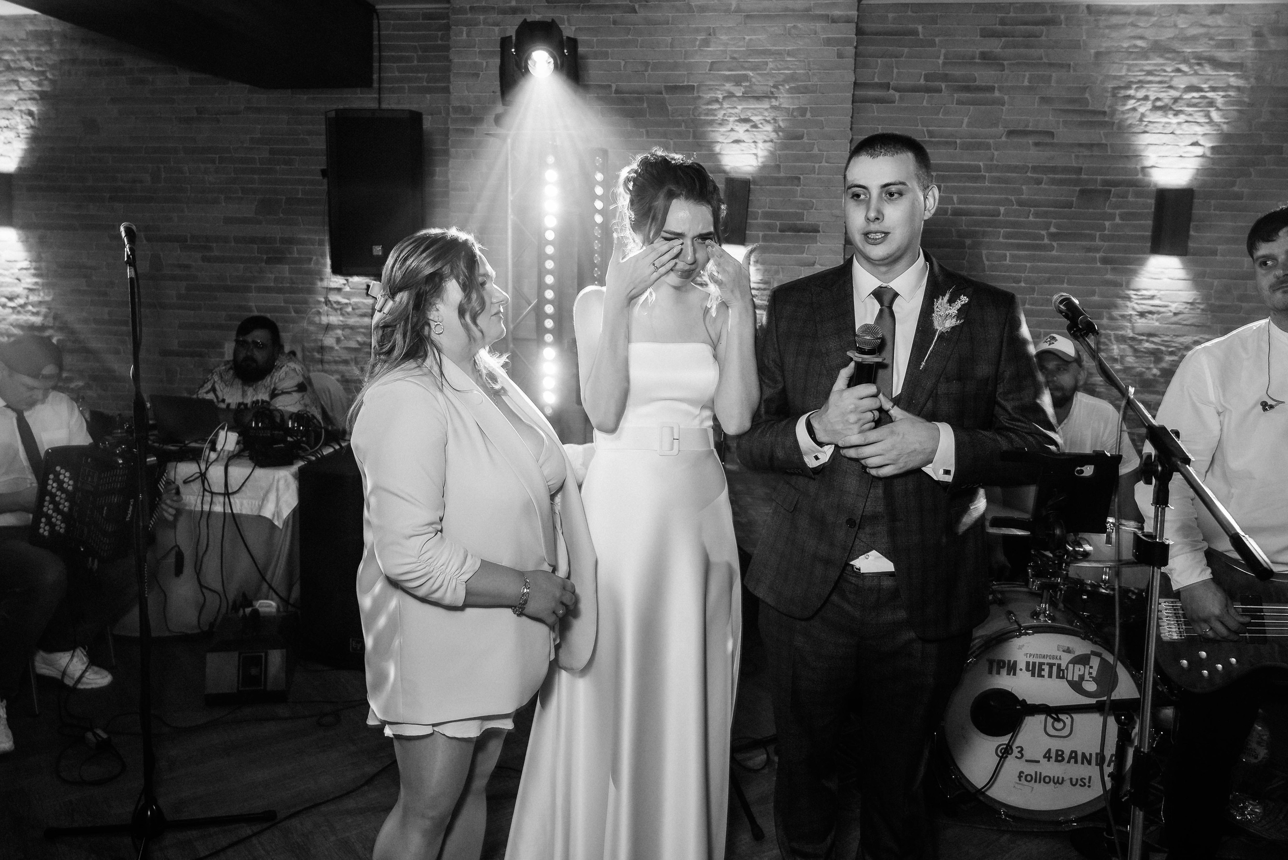 Полина и Данил (полный день в Кузнечной). Свадебный и портретный фотограф в Липецке Юлия Свит