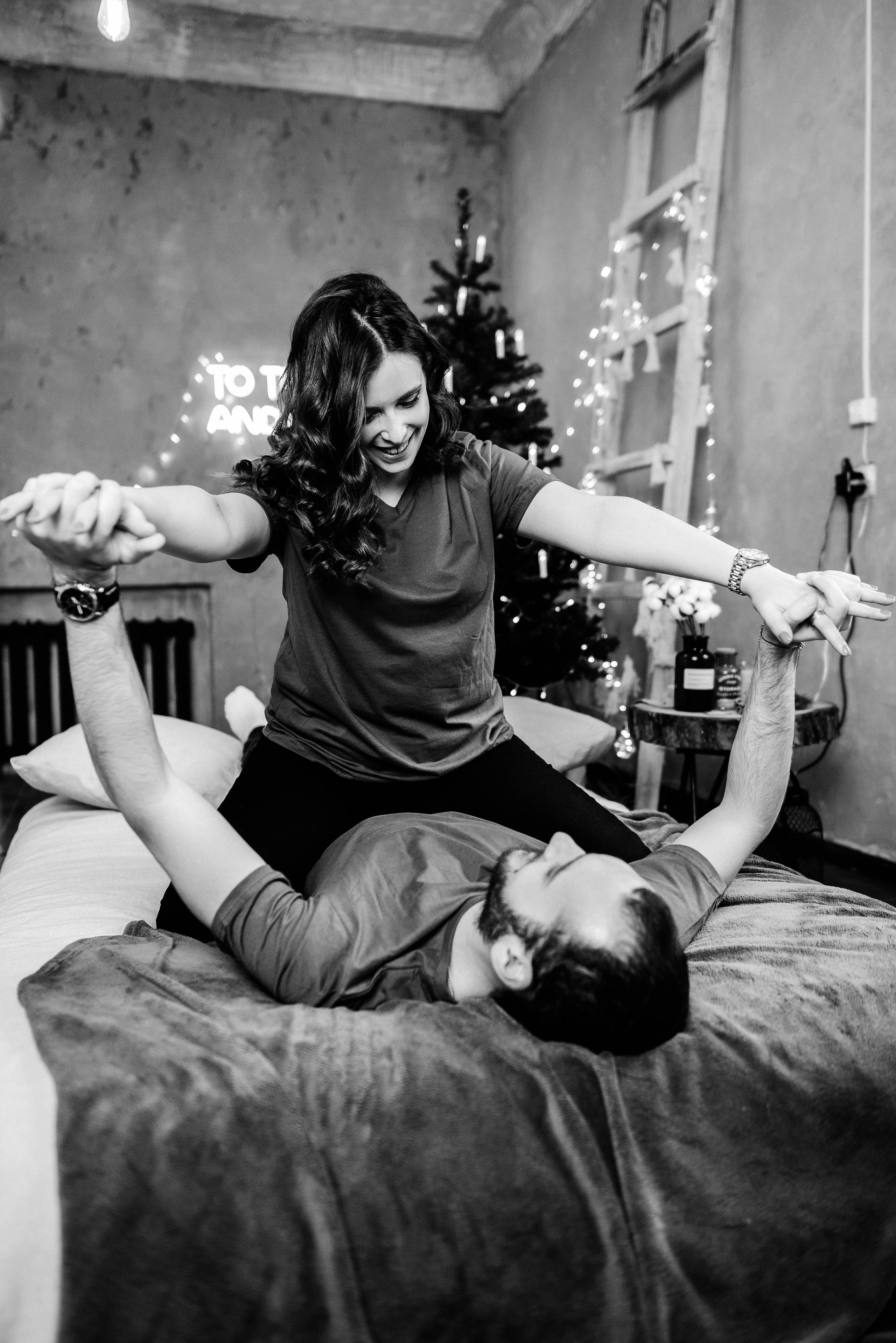 Олеся и Серёжа в уютной новогодней стилистике. Свадебный и портретный фотограф в Липецке Юлия Свит