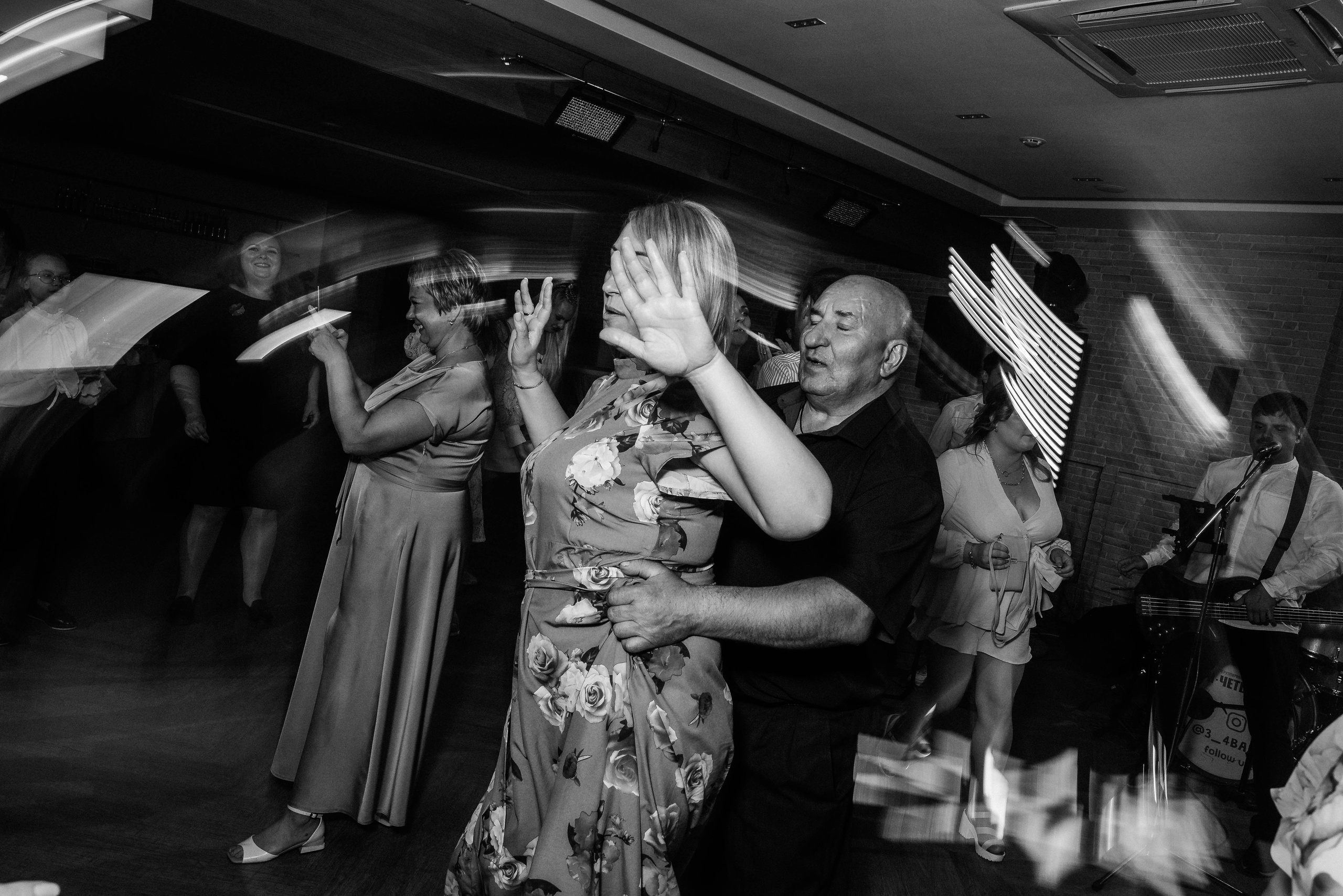 Полина и Данил (полный день в Кузнечной). Свадебный и портретный фотограф в Липецке Юлия Свит