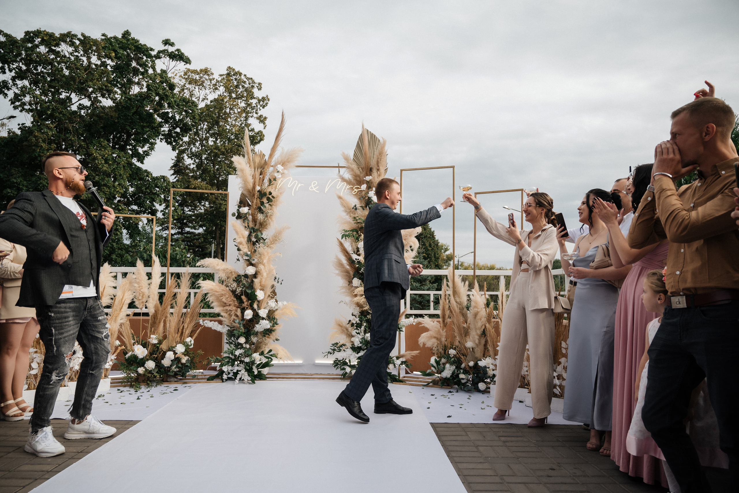 Полина и Данил (полный день в Кузнечной). Свадебный и портретный фотограф в Липецке Юлия Свит