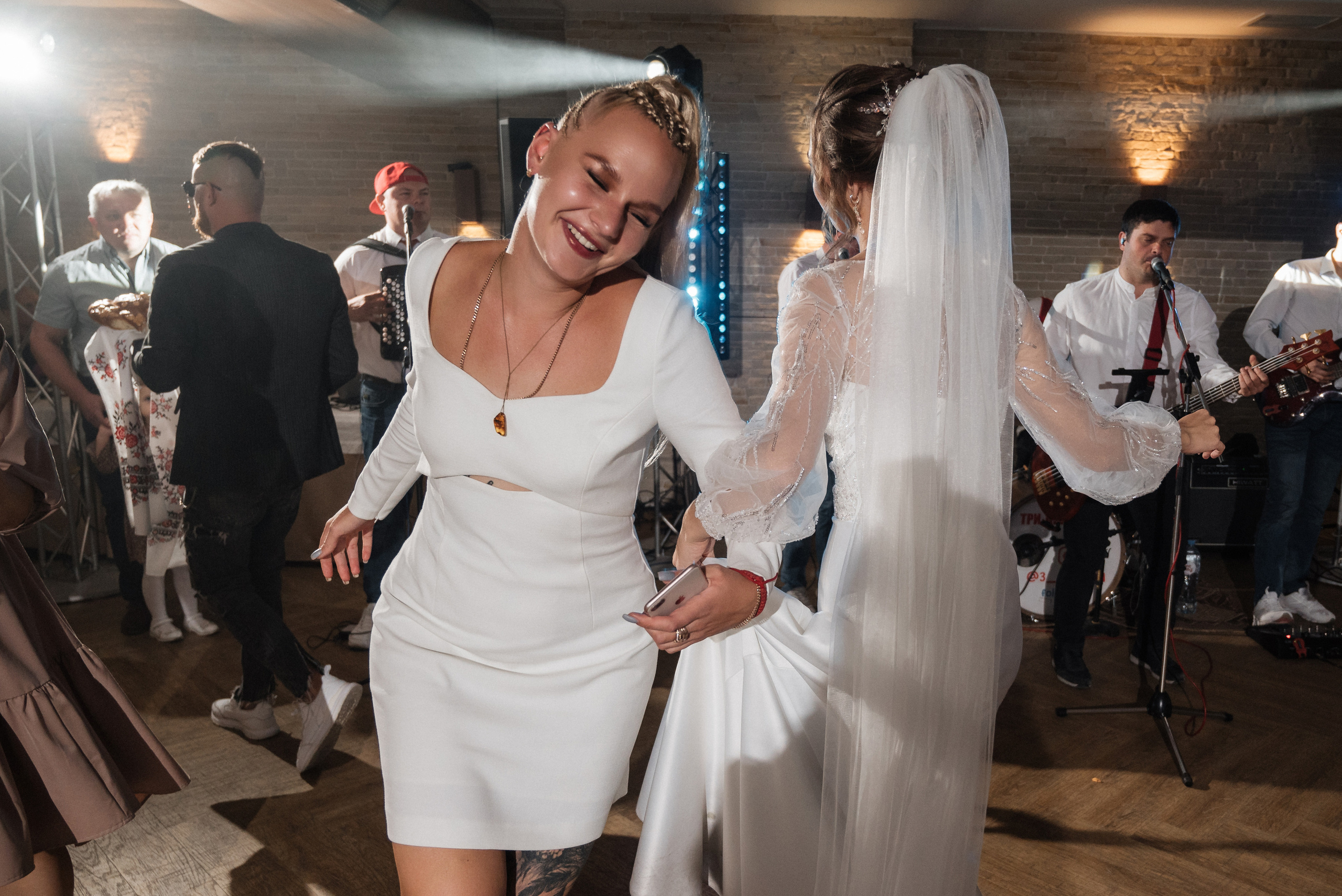 Полина и Данил (полный день в Кузнечной). Свадебный и портретный фотограф в Липецке Юлия Свит