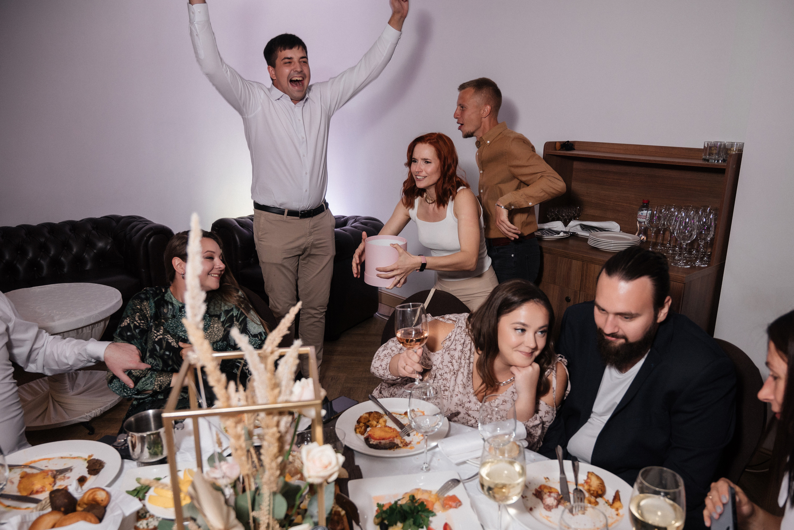 Полина и Данил (полный день в Кузнечной). Свадебный и портретный фотограф в Липецке Юлия Свит