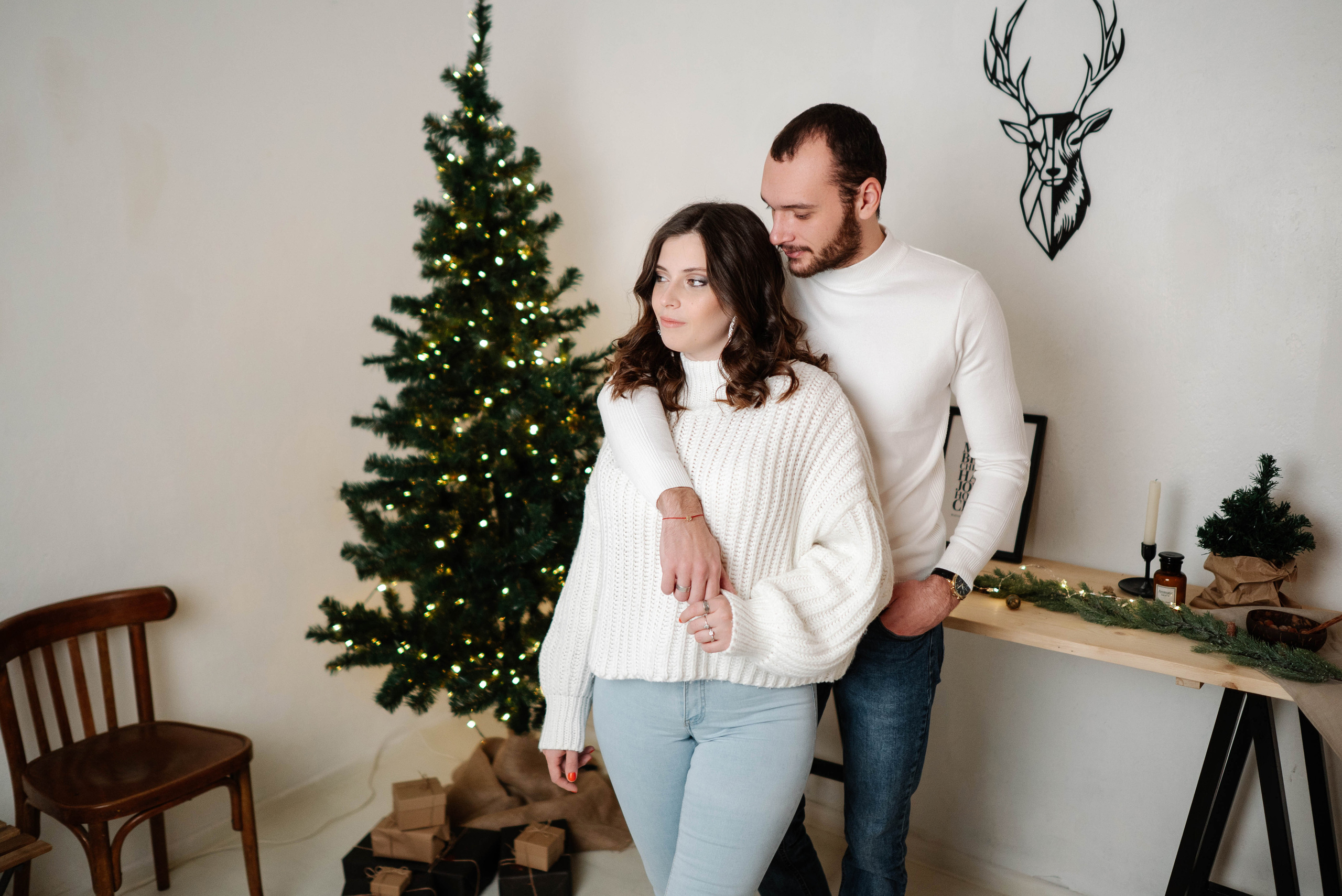 Олеся и Серёжа в уютной новогодней стилистике. Свадебный и портретный фотограф в Липецке Юлия Свит