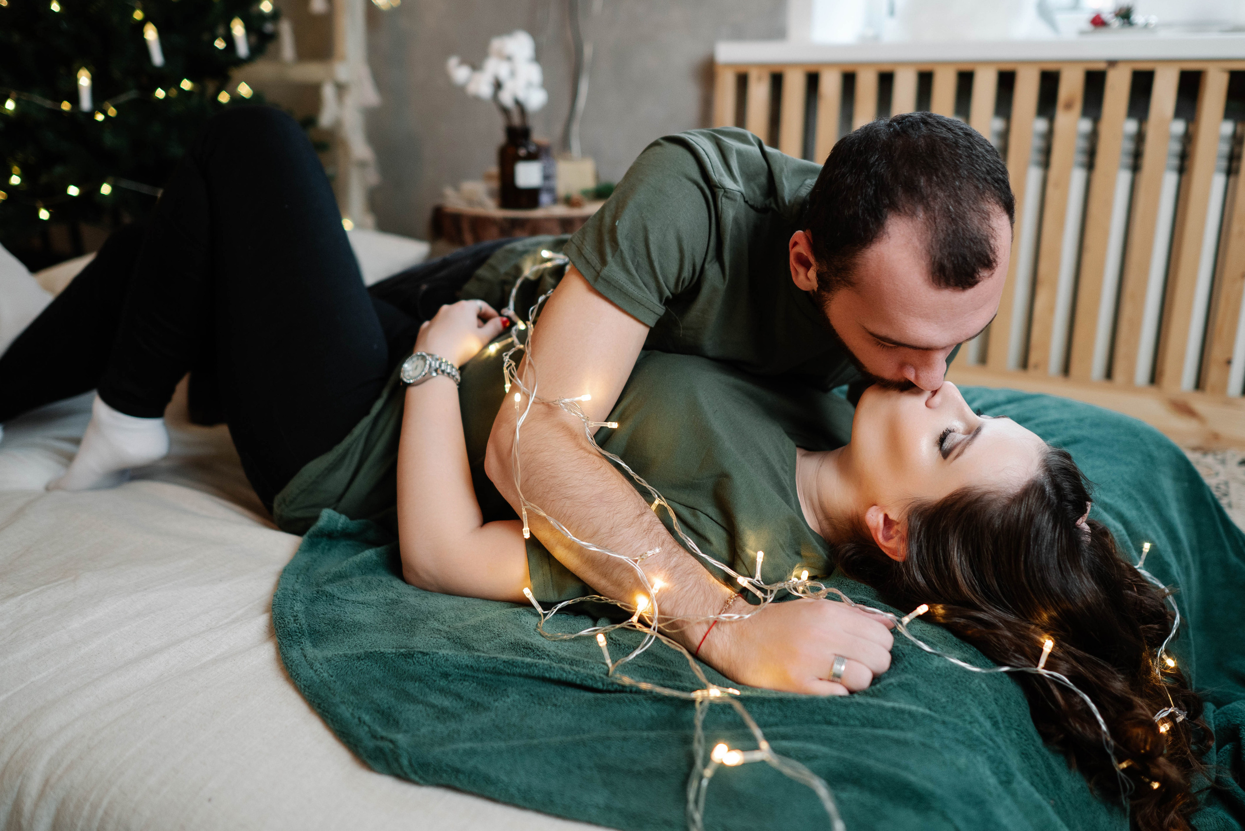 Олеся и Серёжа в уютной новогодней стилистике. Свадебный и портретный фотограф в Липецке Юлия Свит