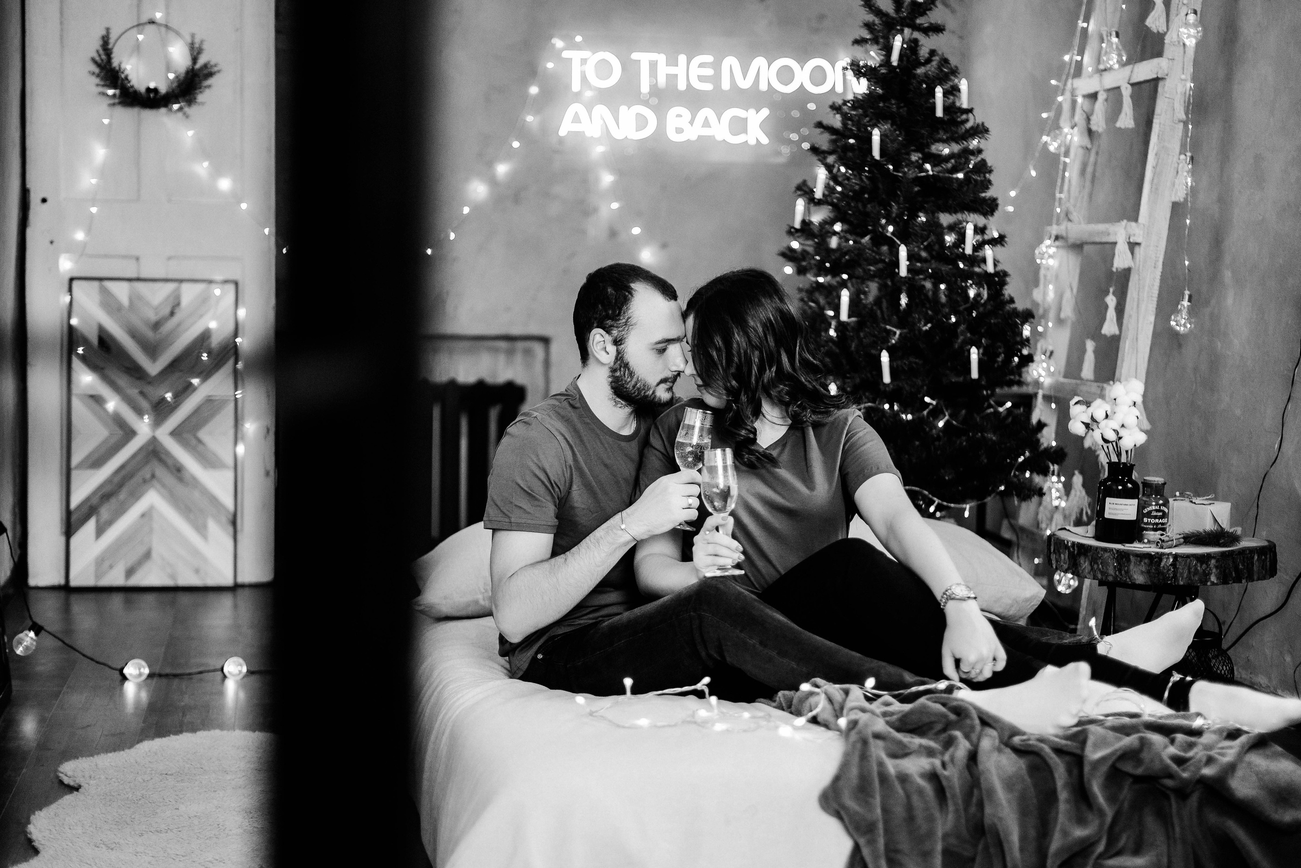 Олеся и Серёжа в уютной новогодней стилистике. Свадебный и портретный фотограф в Липецке Юлия Свит