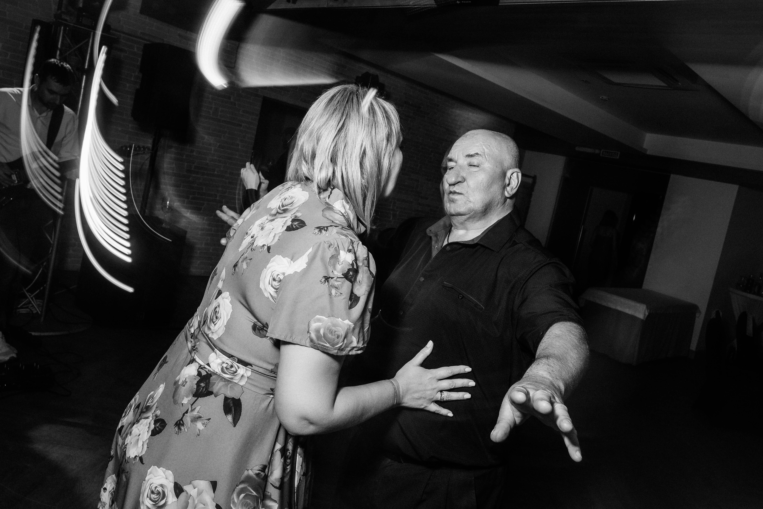 Полина и Данил (полный день в Кузнечной). Свадебный и портретный фотограф в Липецке Юлия Свит