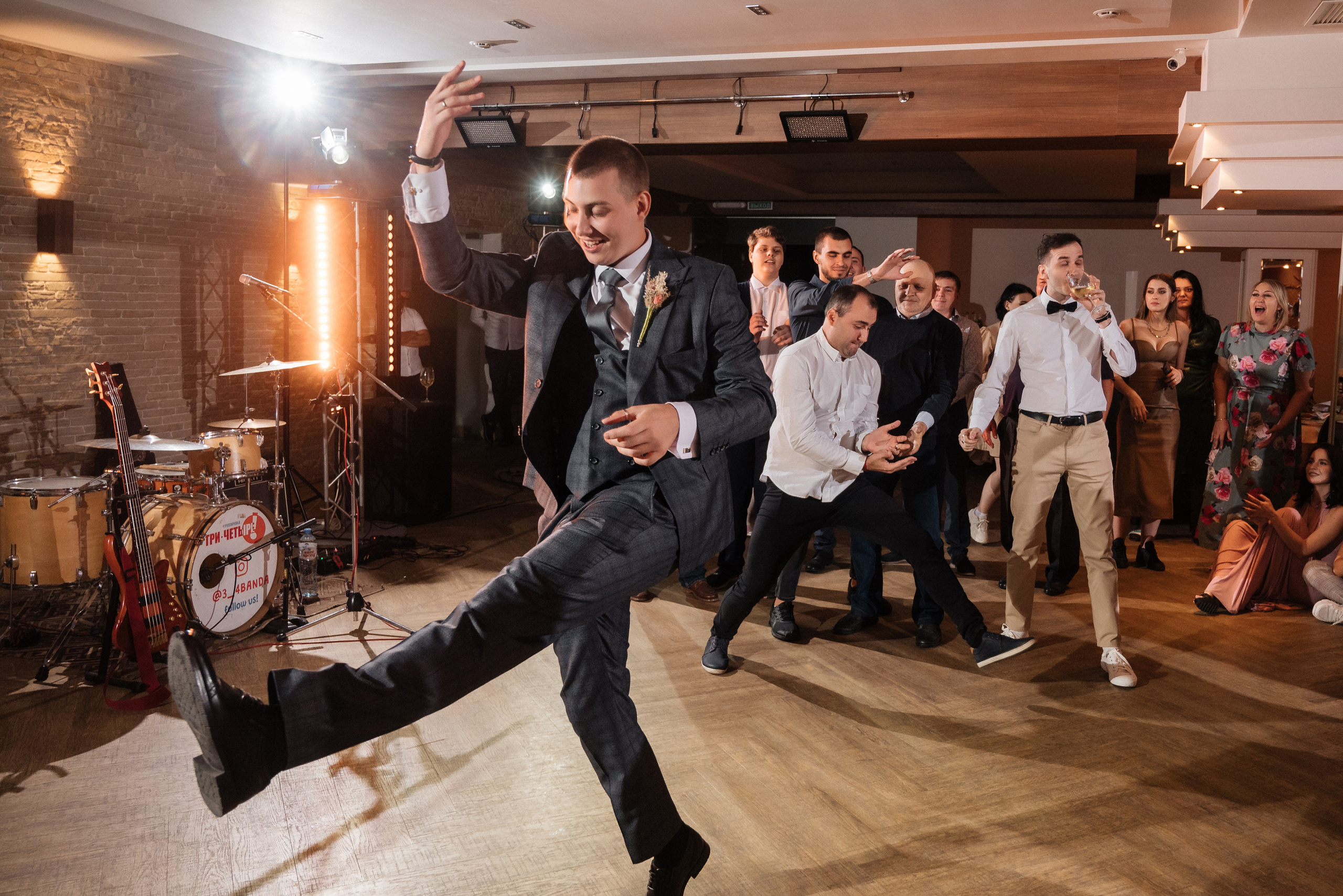 Полина и Данил (полный день в Кузнечной). Свадебный и портретный фотограф в Липецке Юлия Свит