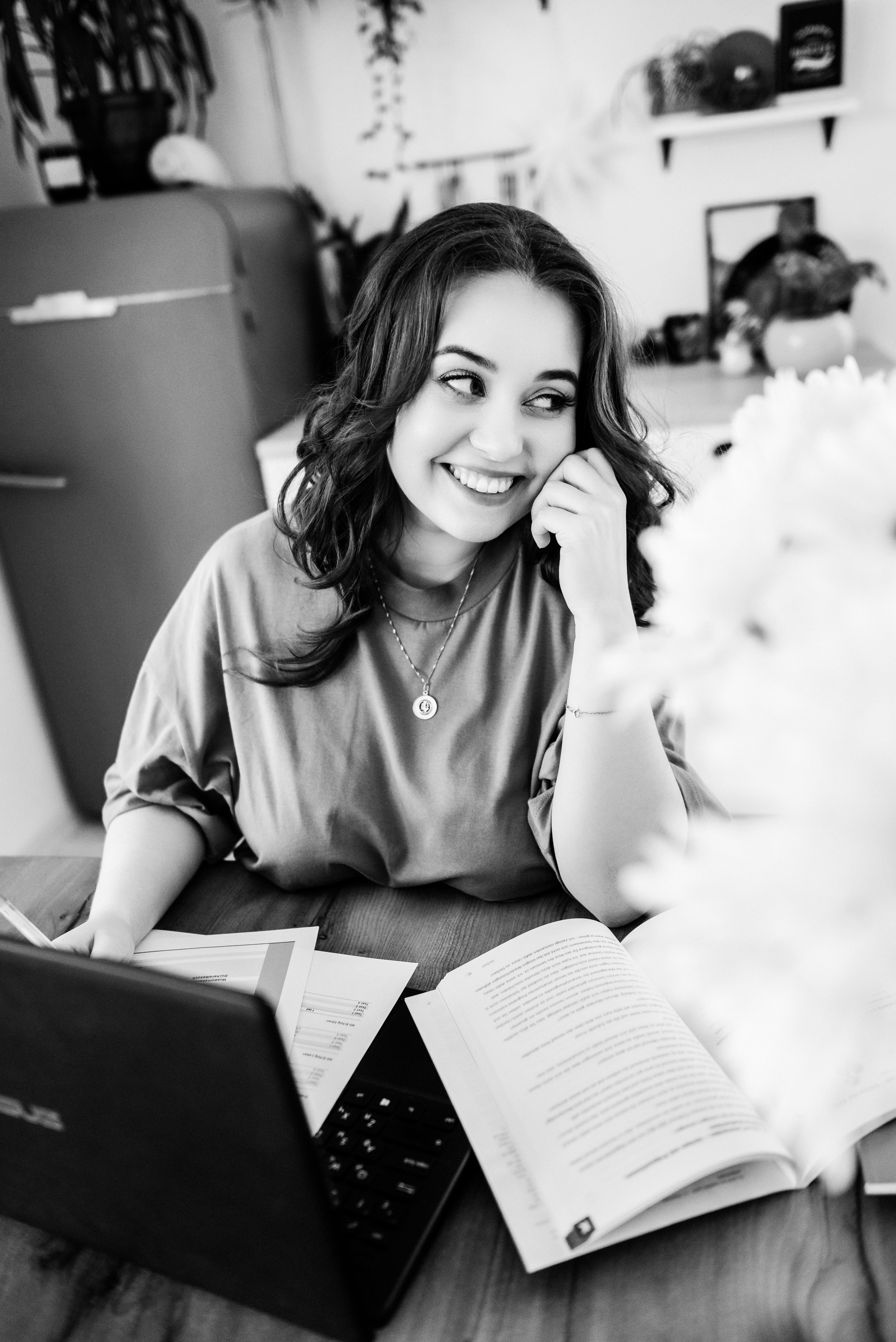 Контент для онлайн преподавателя Лизы. Свадебный и портретный фотограф в Липецке Юлия Свит